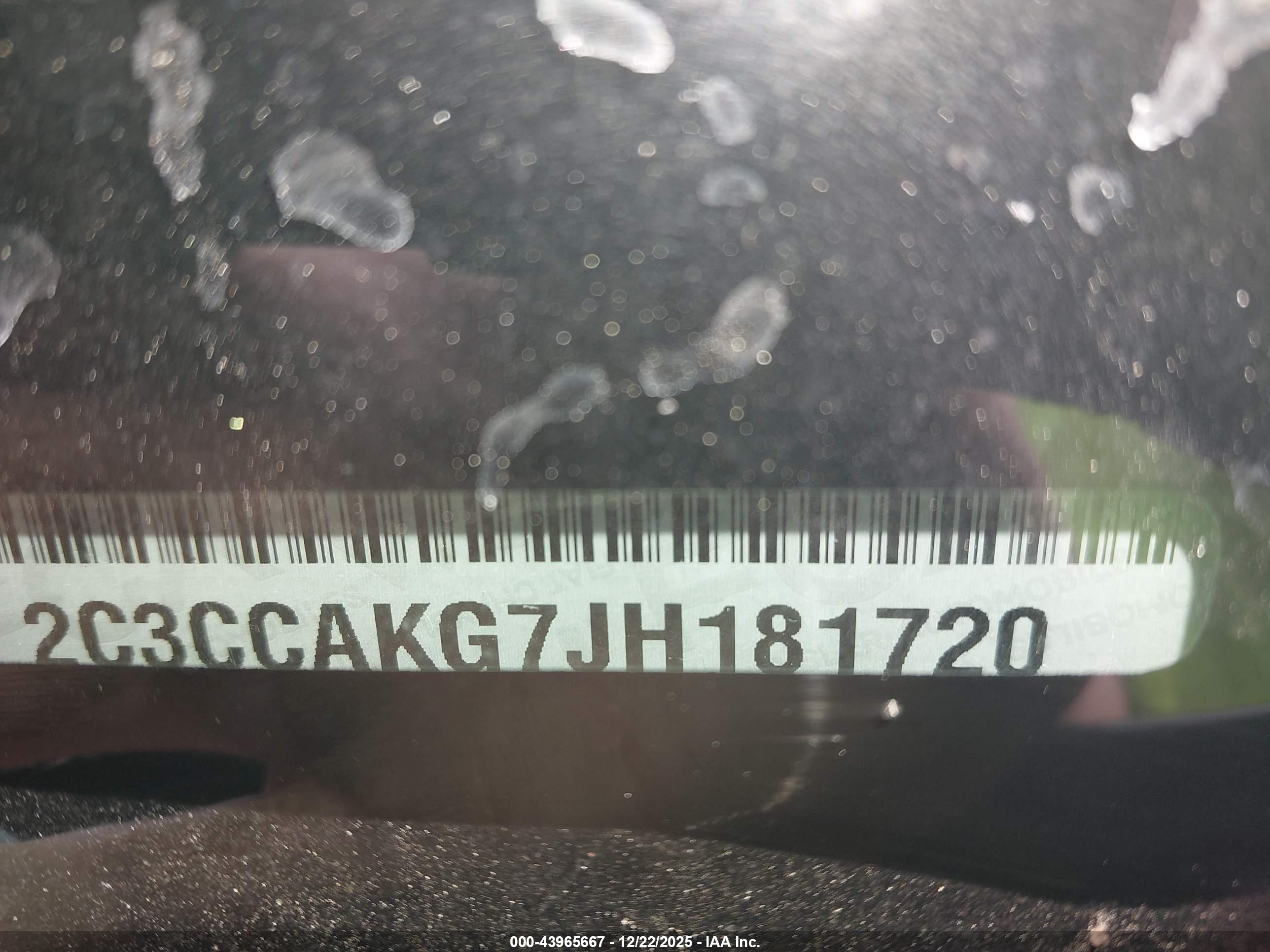 CHRYSLER 300 image 9