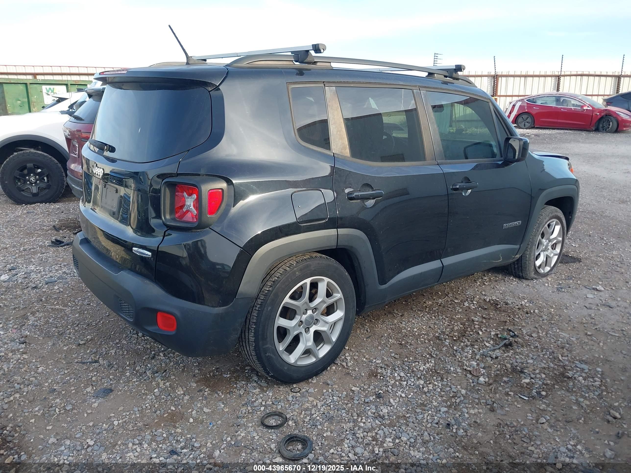 JEEP RENEGADE image 4