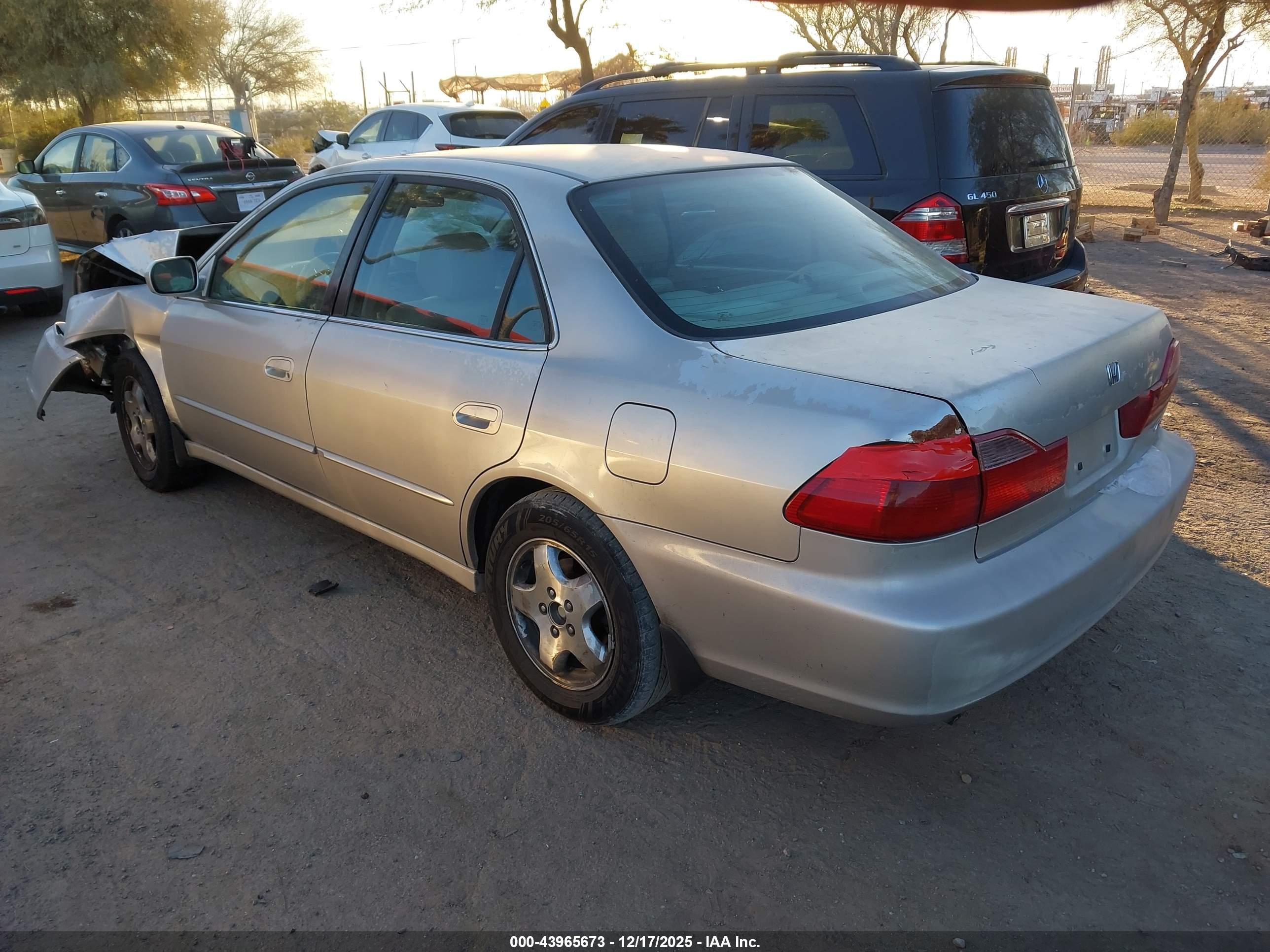 HONDA ACCORD image 3