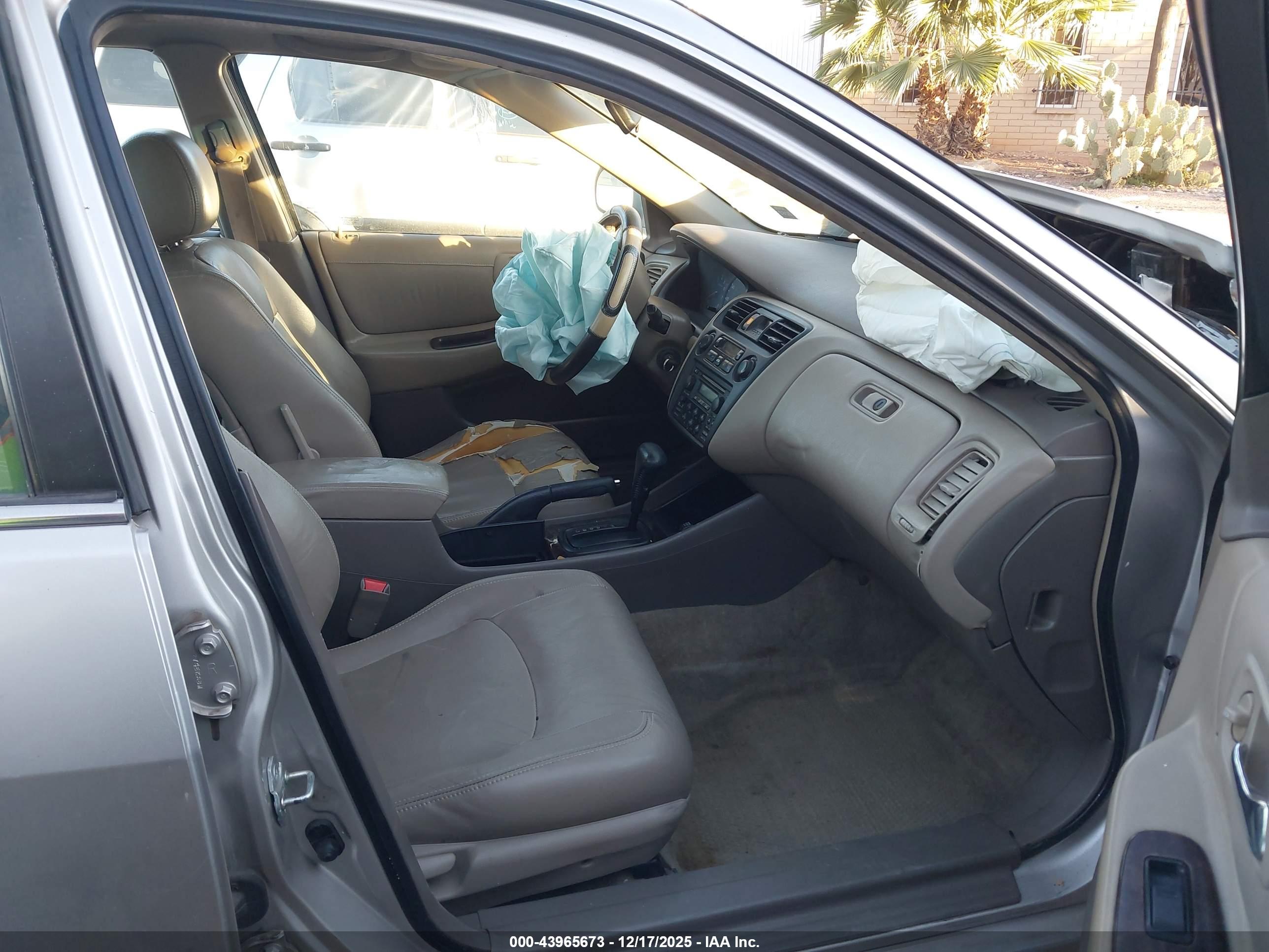 HONDA ACCORD image 5