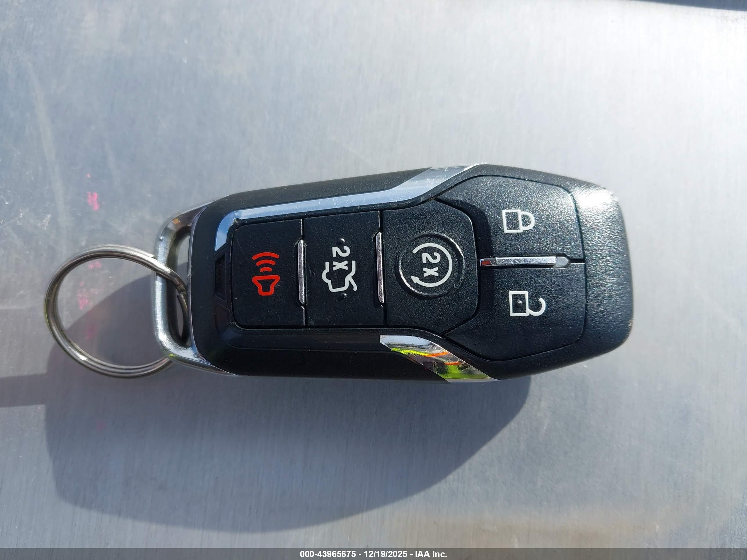 LINCOLN MKZ image 11