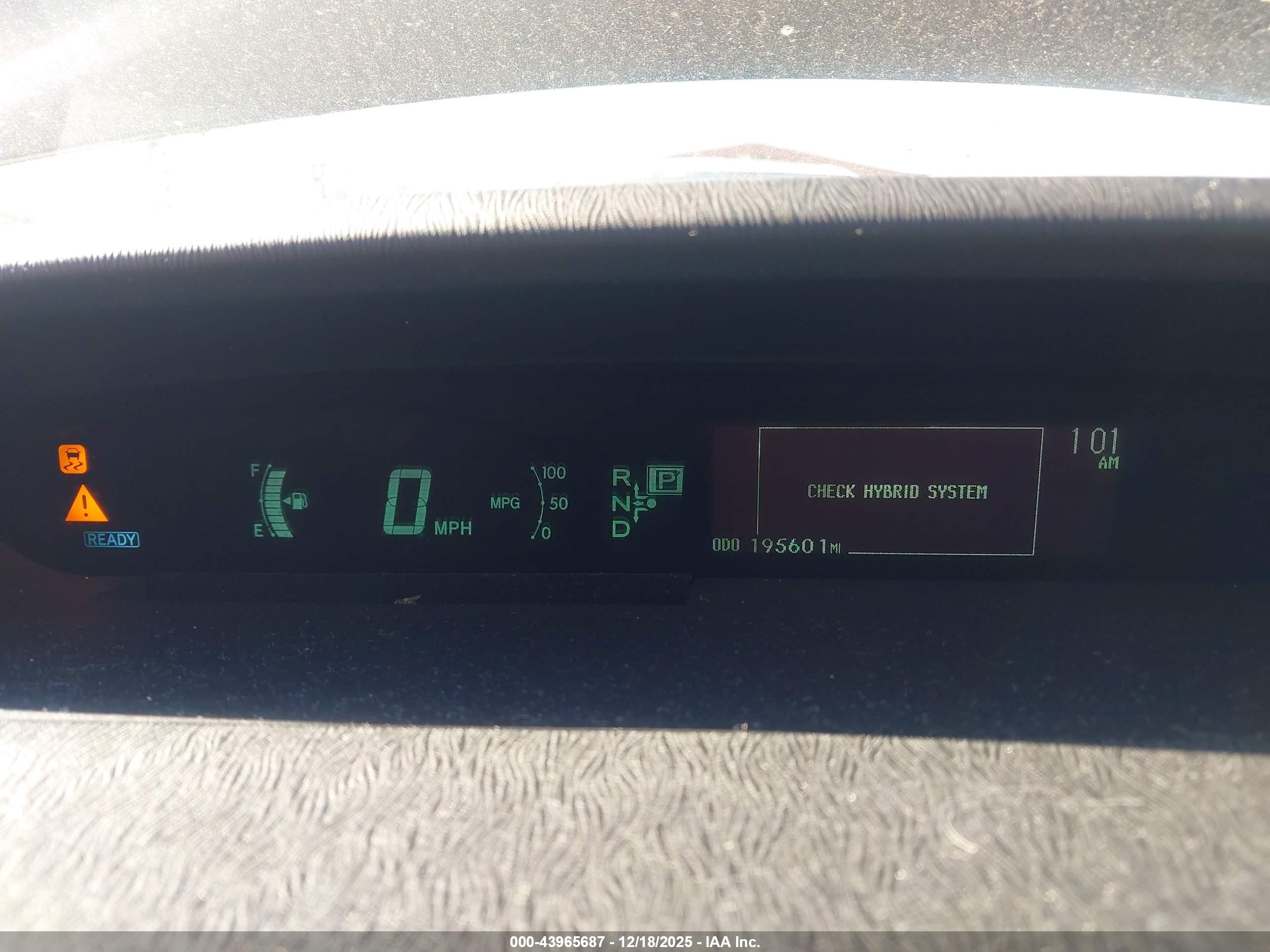 TOYOTA PRIUS image 7