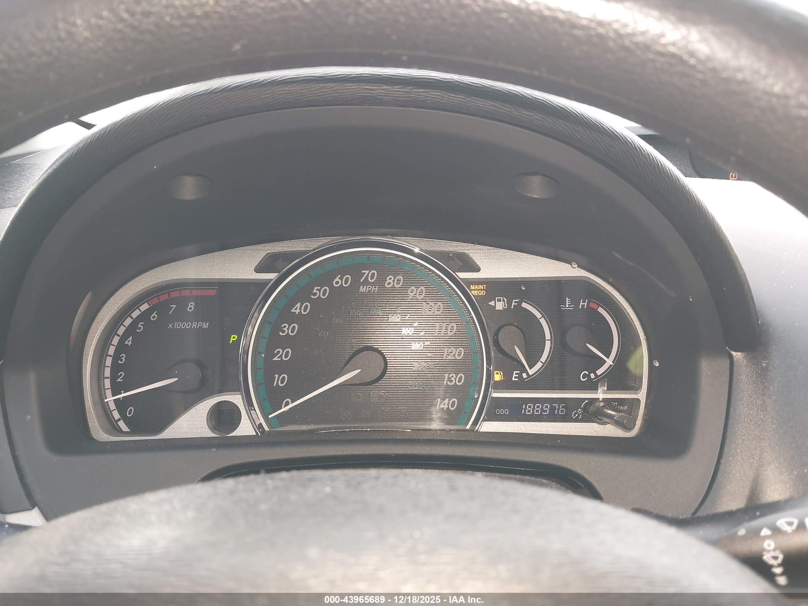 TOYOTA VENZA image 7