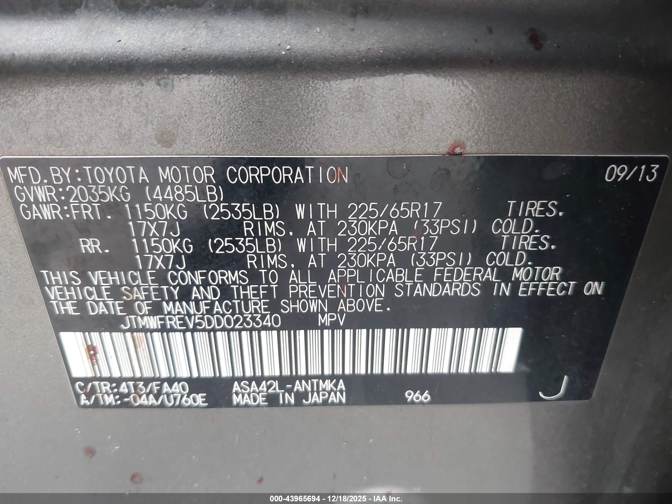 TOYOTA RAV4 image 9