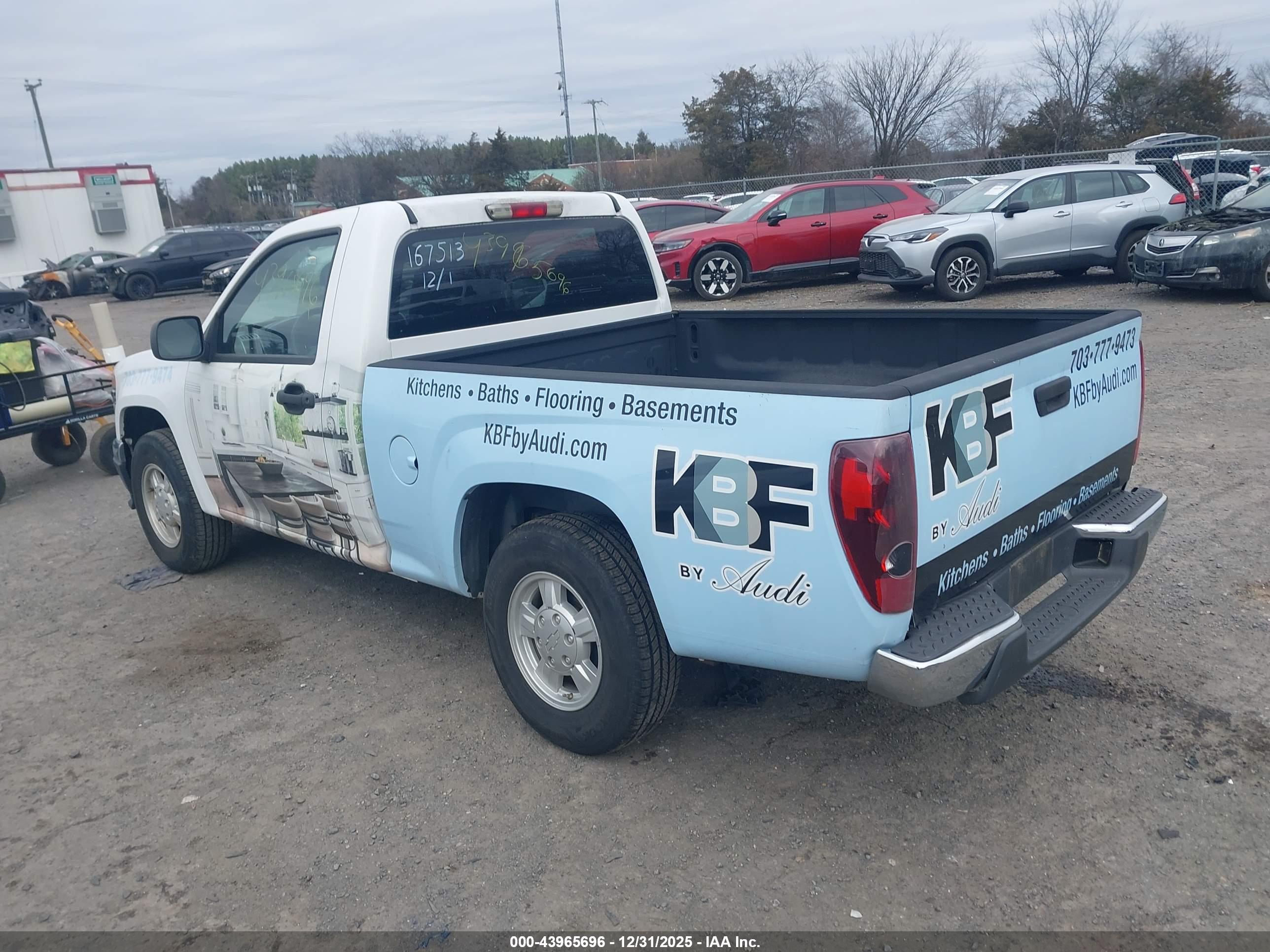CHEVROLET COLORADO image 3