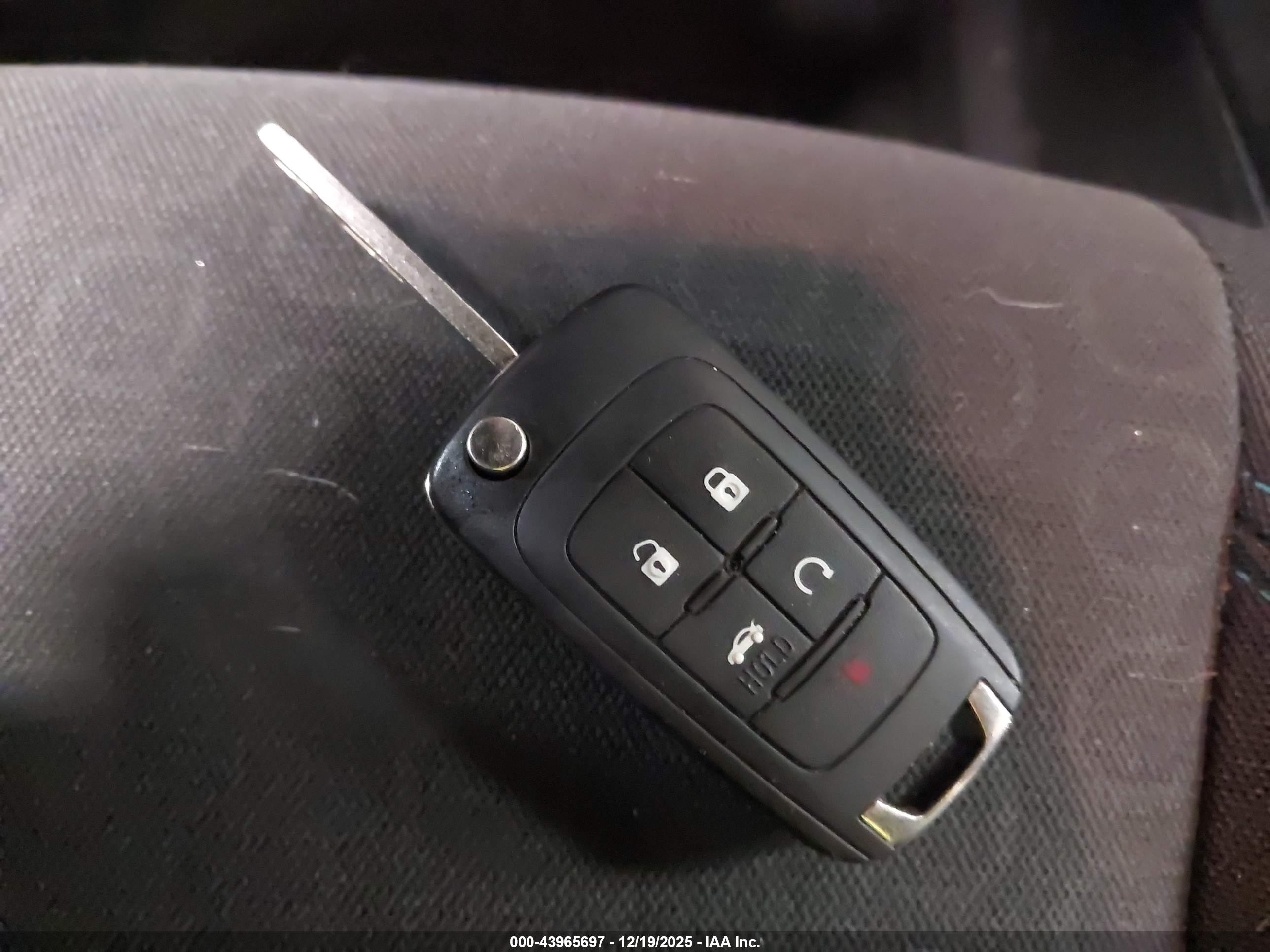 CHEVROLET TRAX image 11