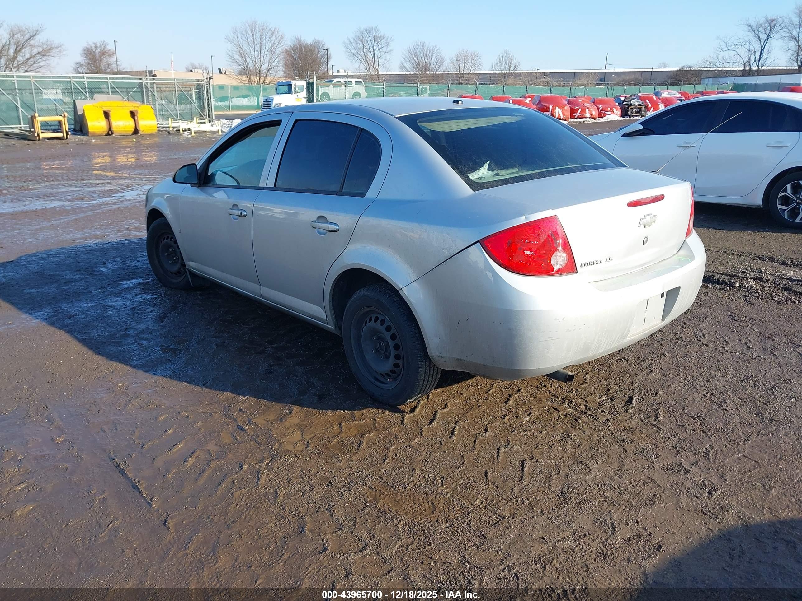 CHEVROLET COBALT image 3