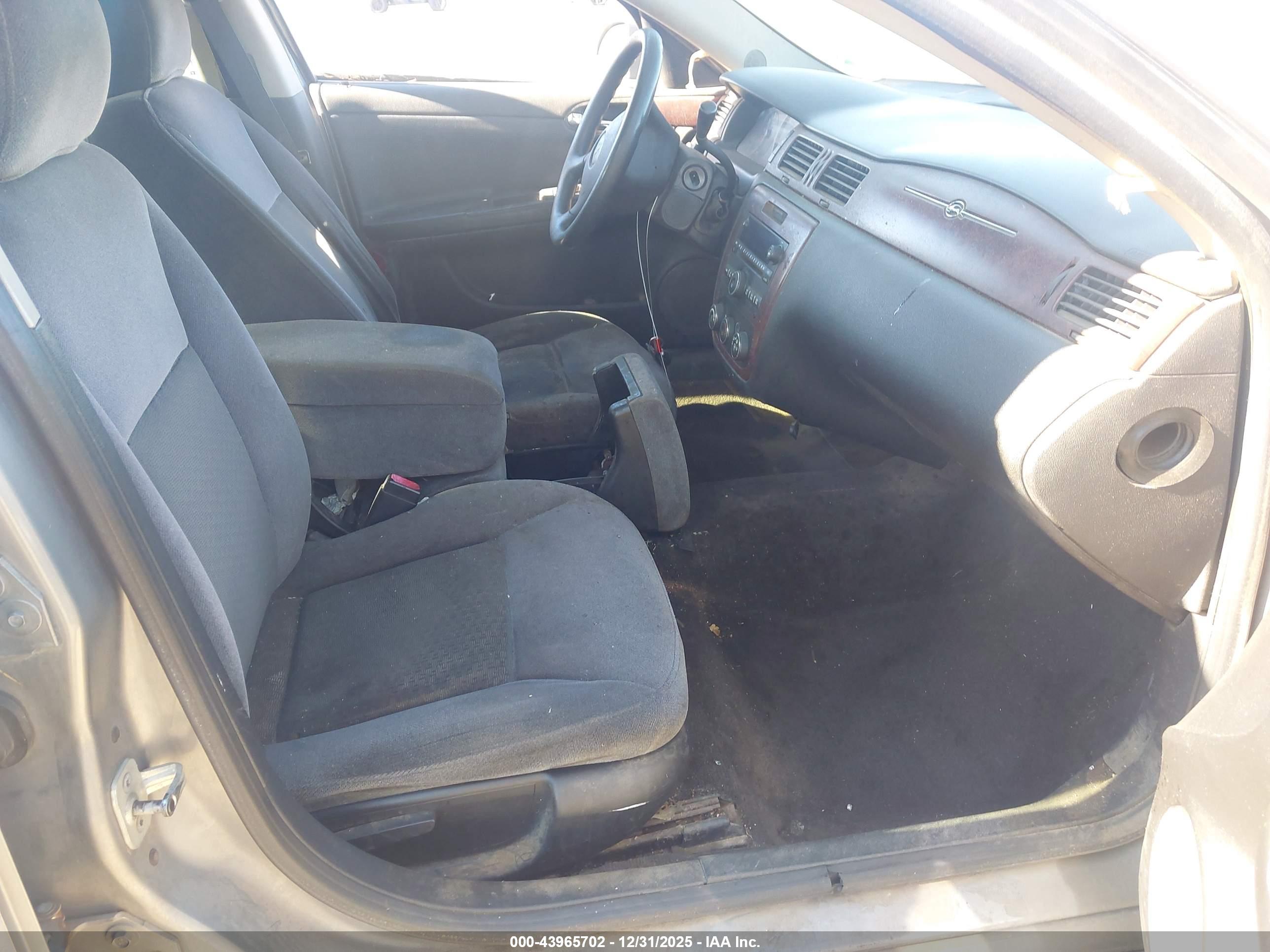 CHEVROLET IMPALA image 5