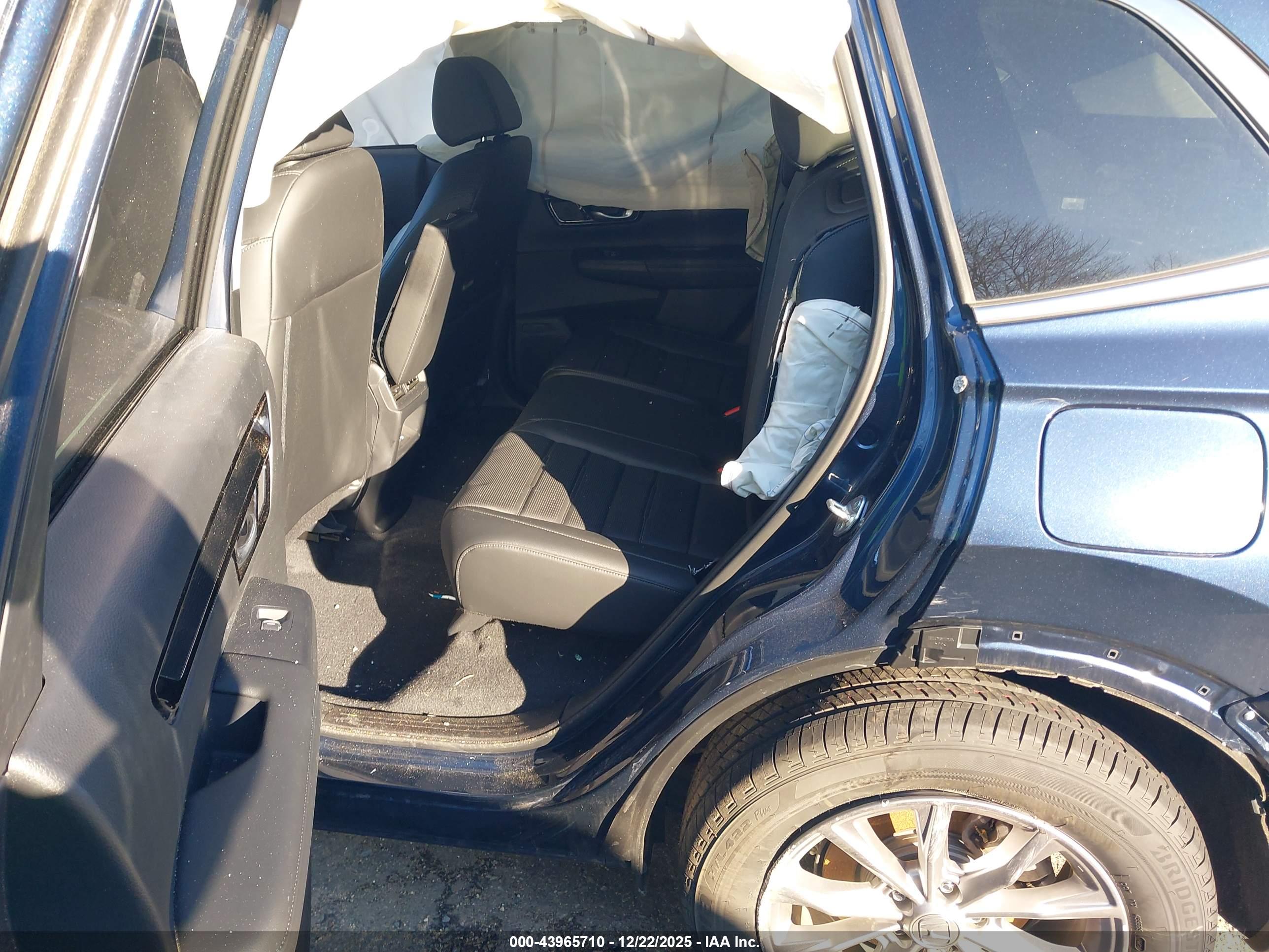 HONDA CR-V image 8