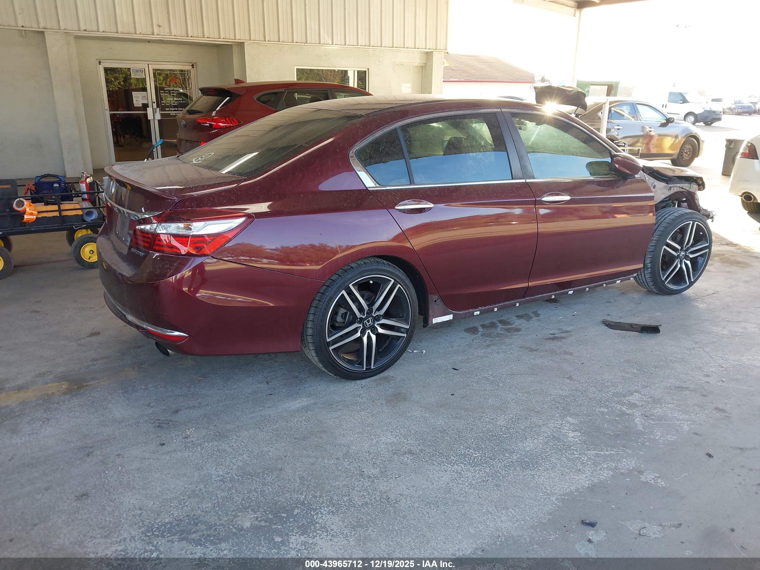 HONDA ACCORD image 4