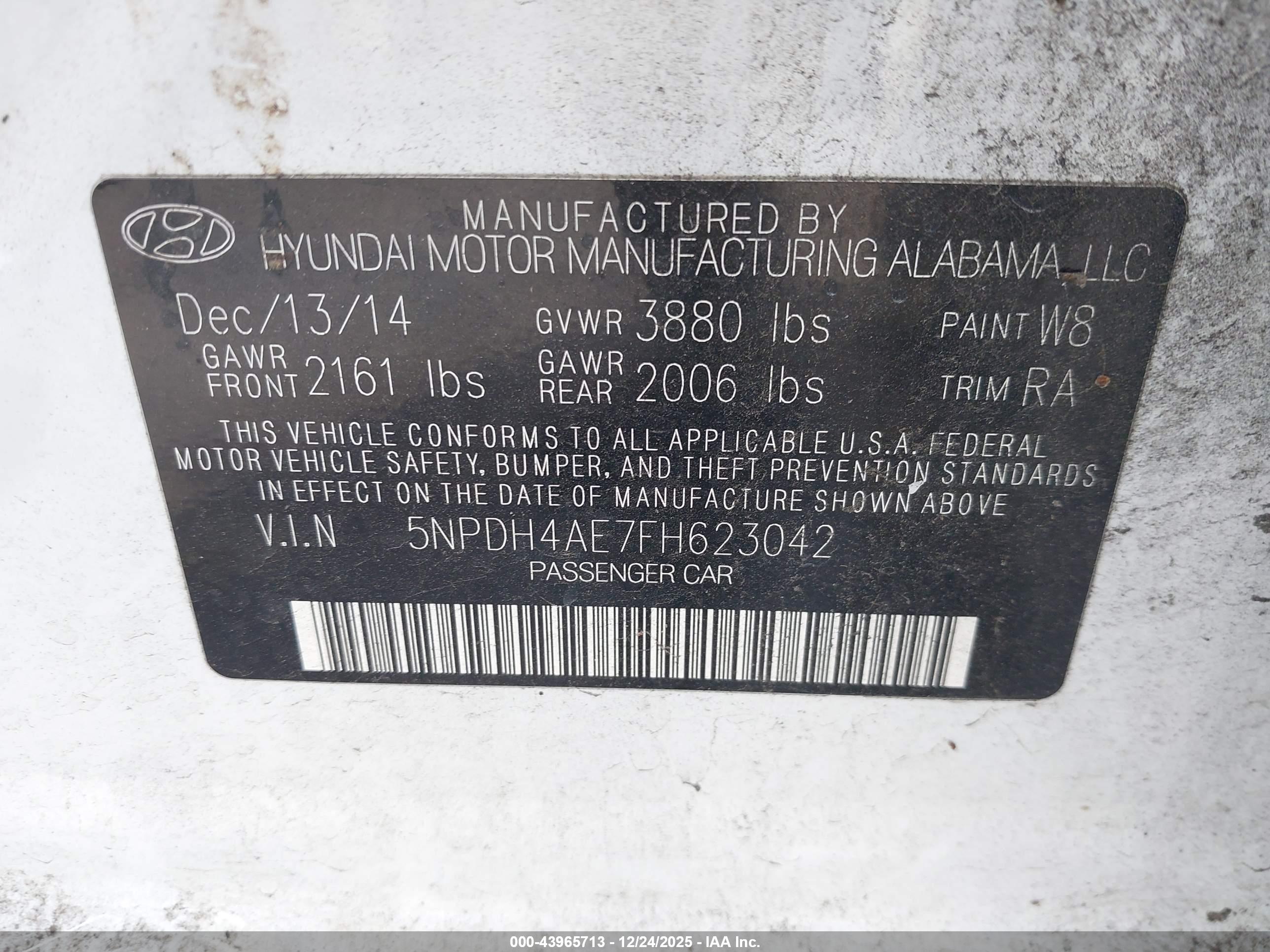 HYUNDAI ELANTRA image 9