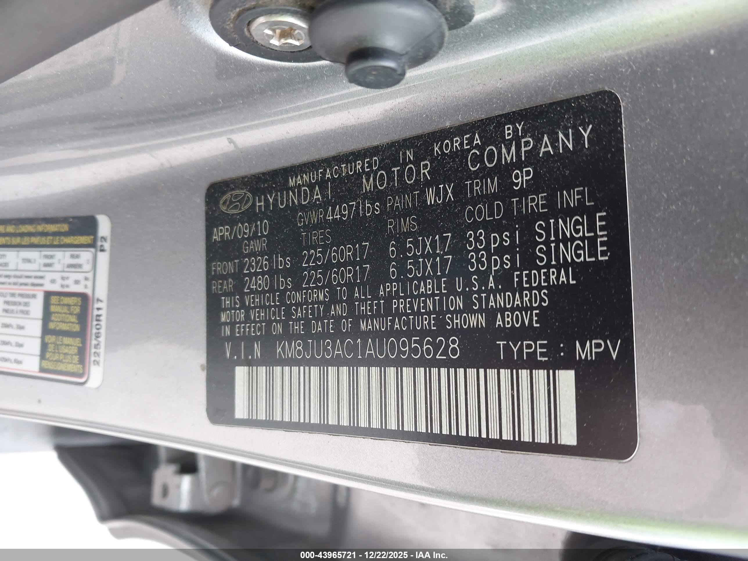 HYUNDAI TUCSON image 9