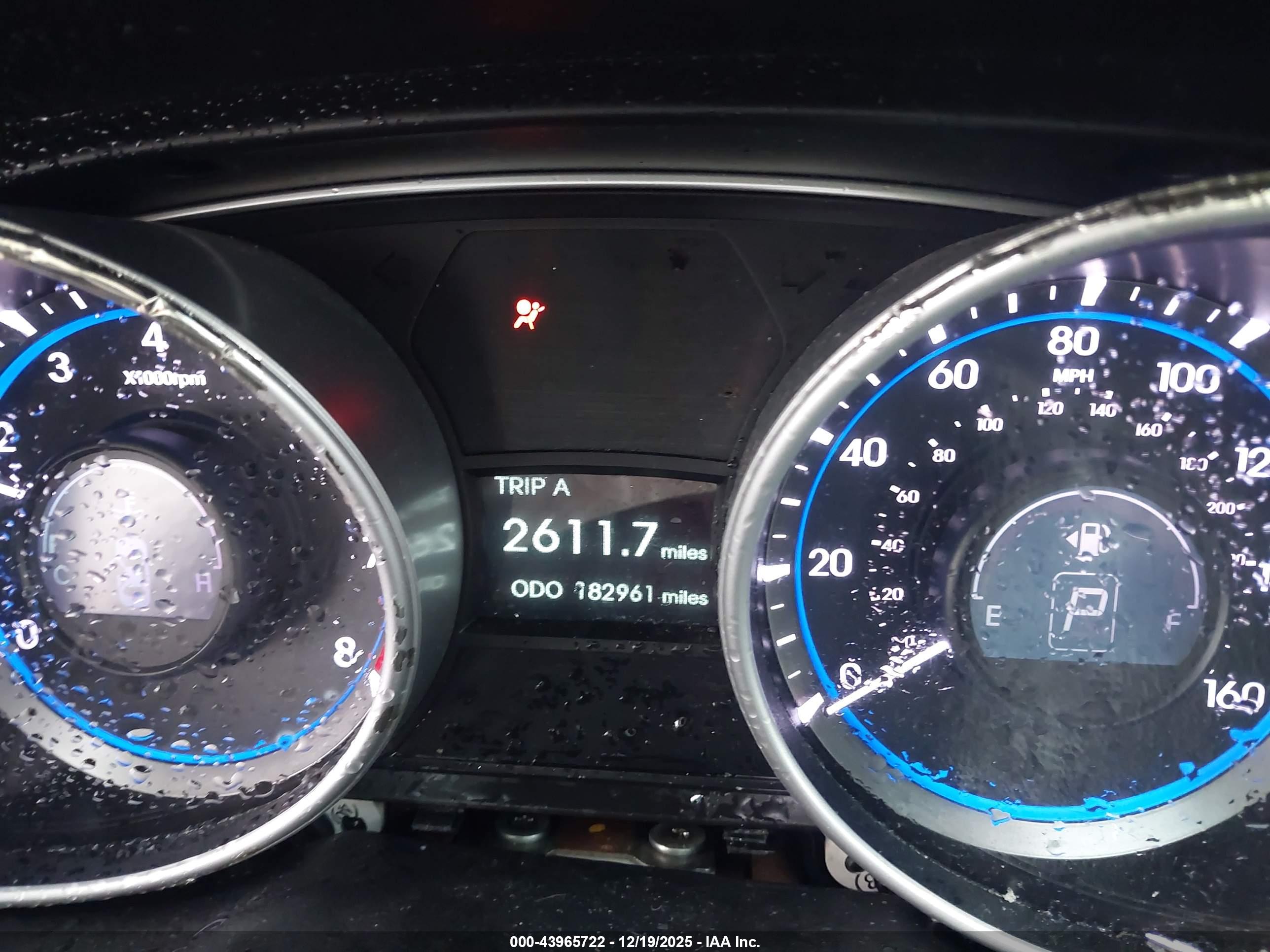 HYUNDAI SONATA image 7