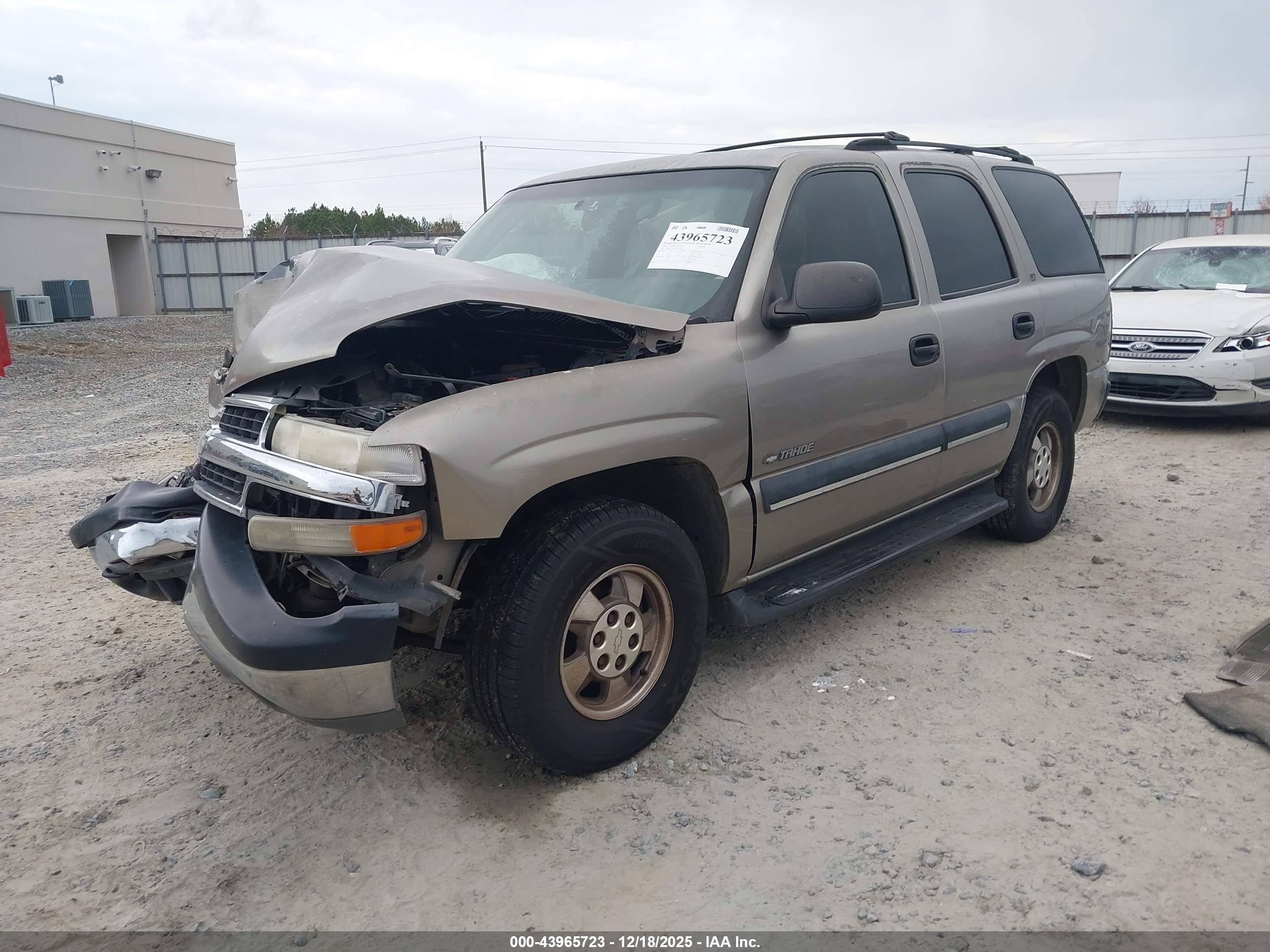 CHEVROLET TAHOE image 2
