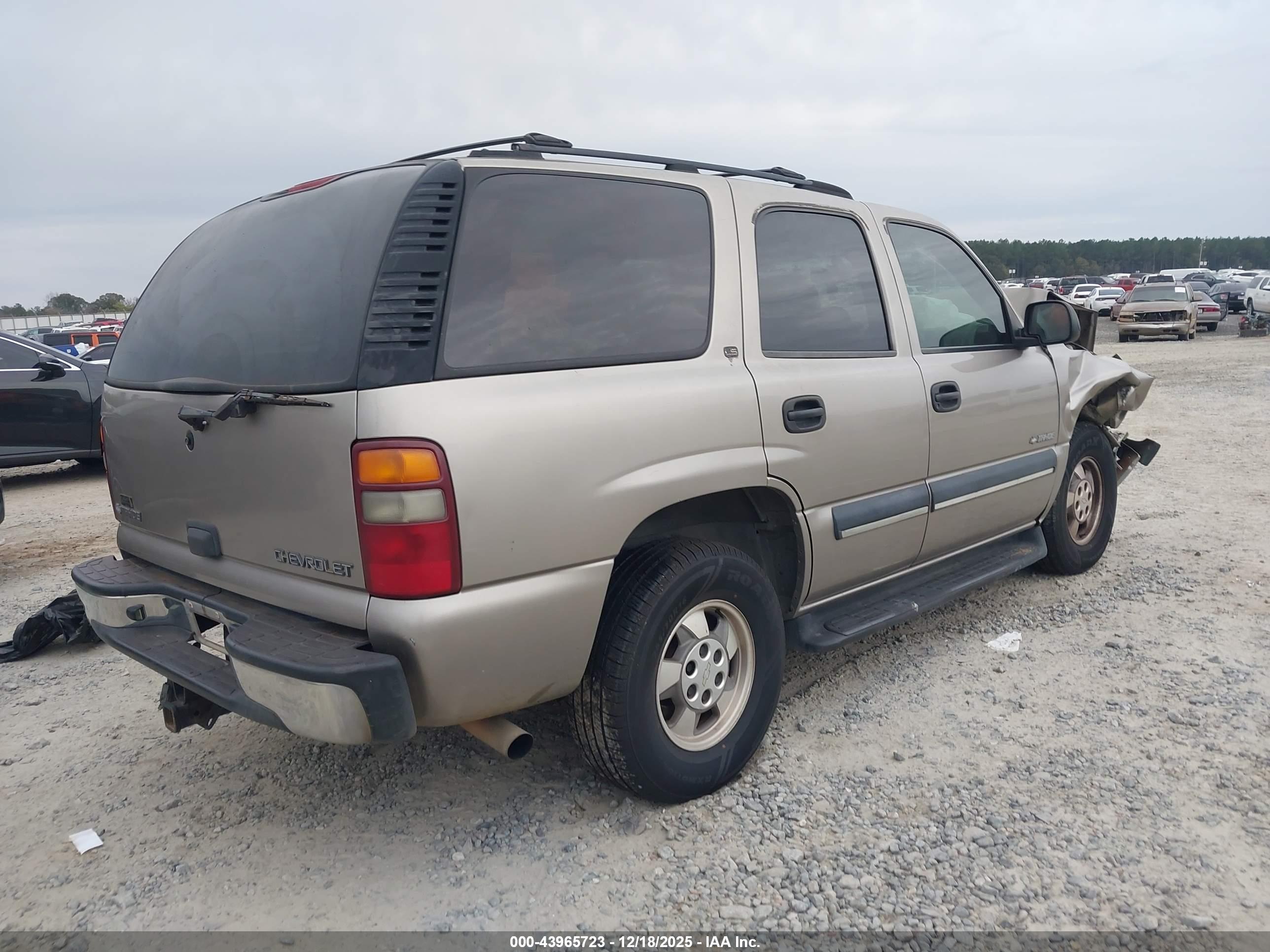 CHEVROLET TAHOE image 4