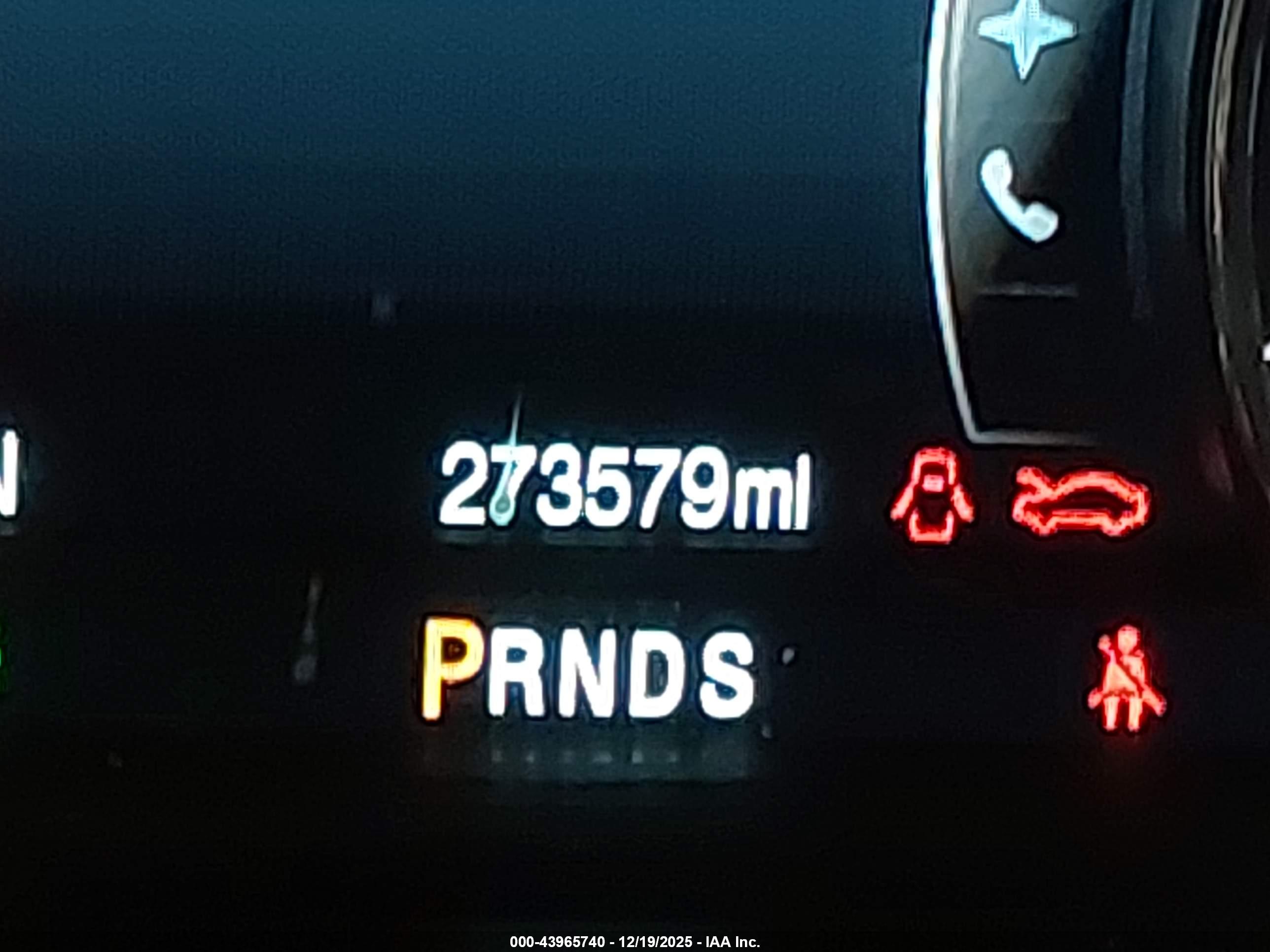 LINCOLN MKZ image 7