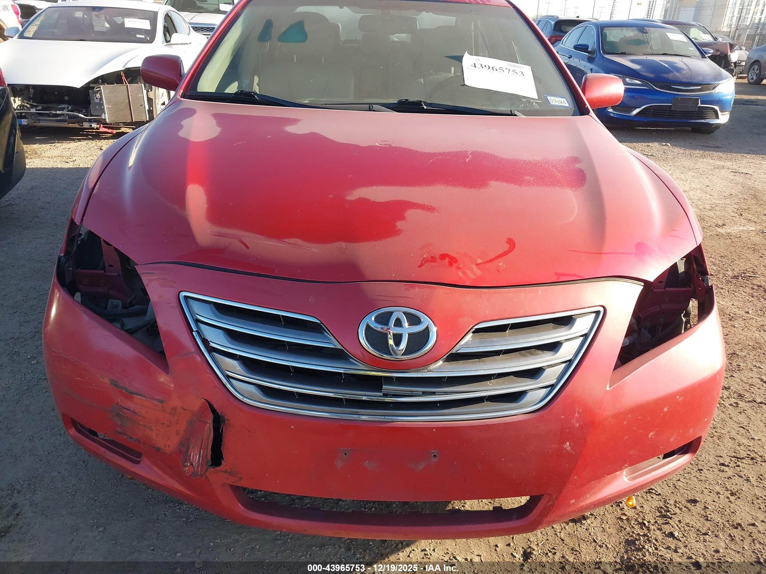 TOYOTA CAMRY image 6