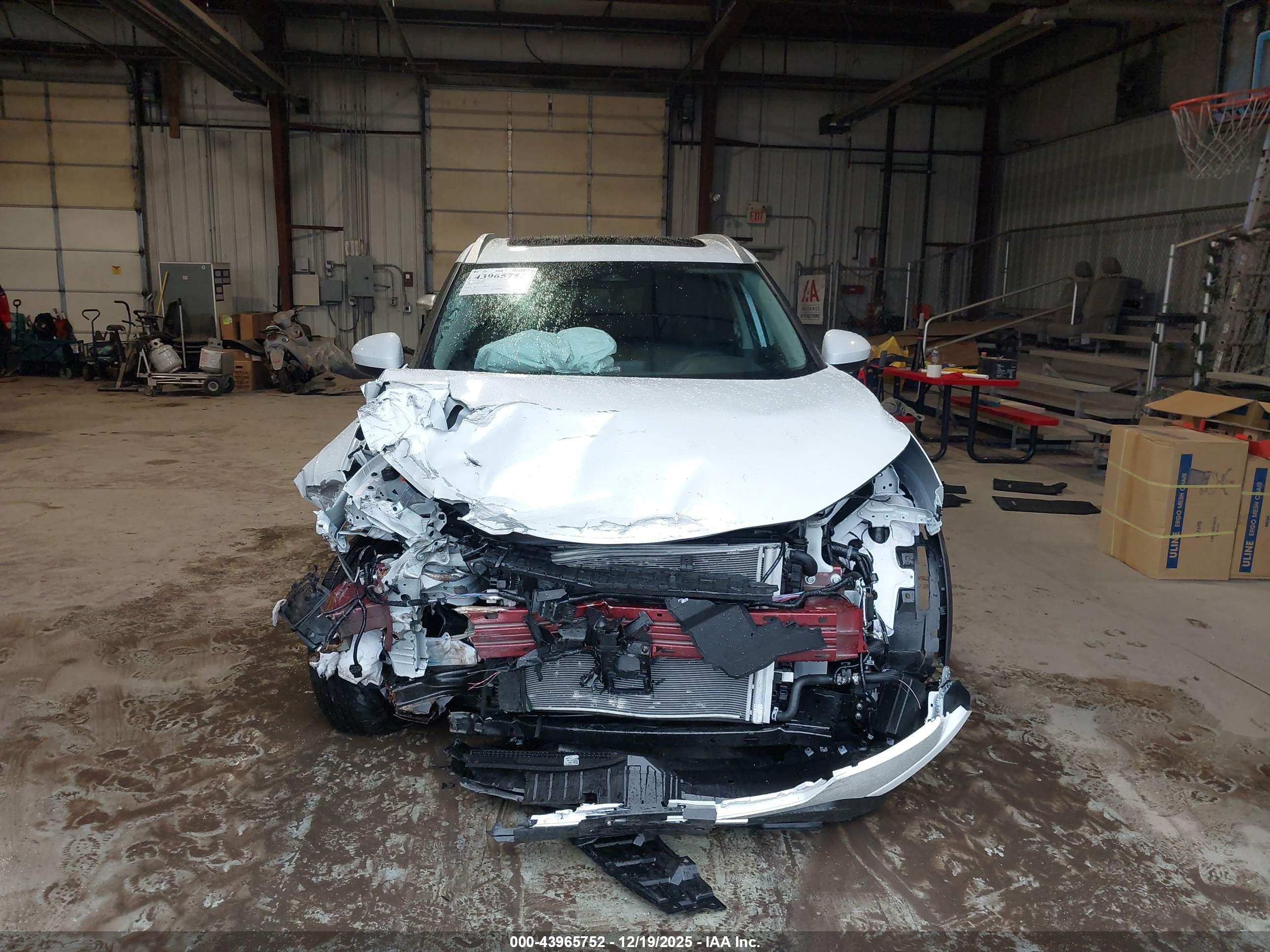 NISSAN ROGUE image 6