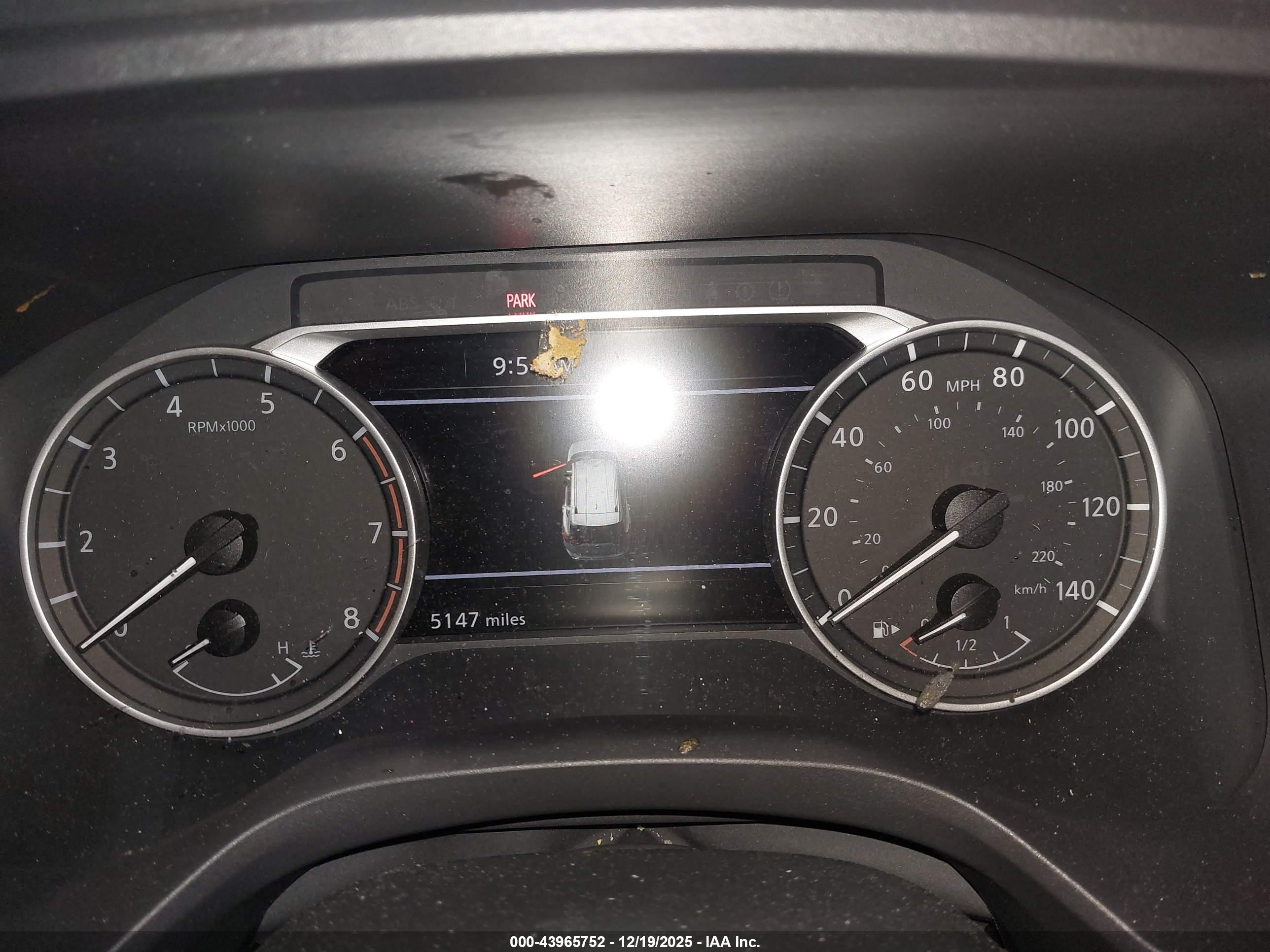 NISSAN ROGUE image 7