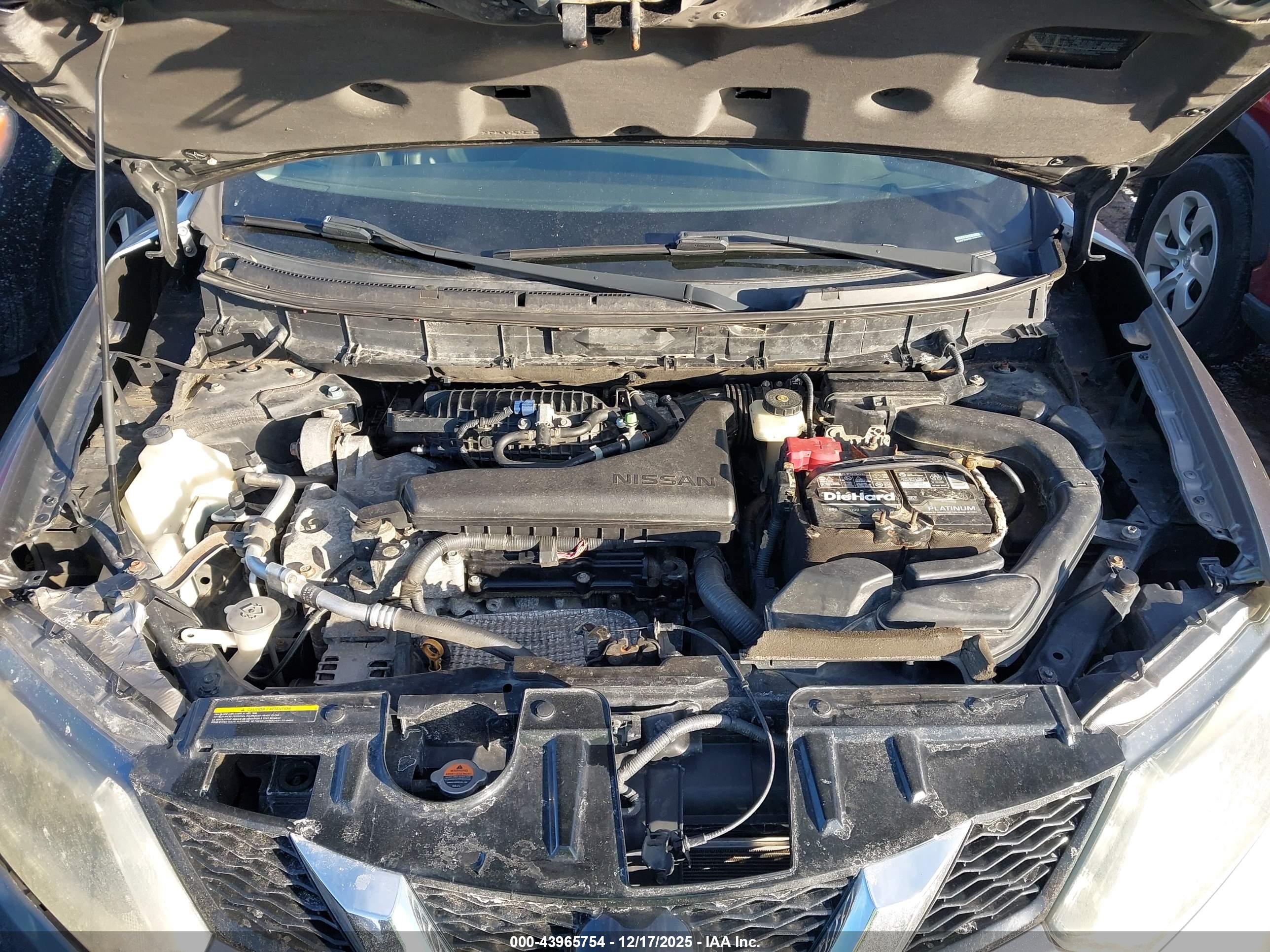 NISSAN ROGUE image 10