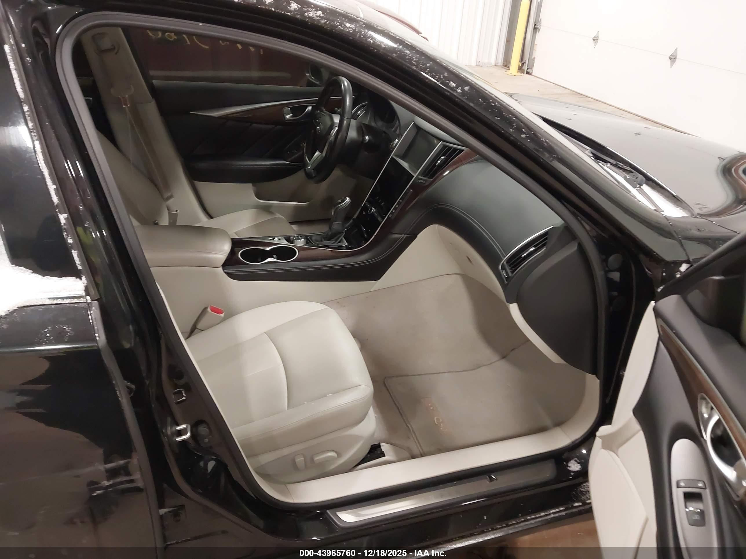 INFINITI Q50 image 5