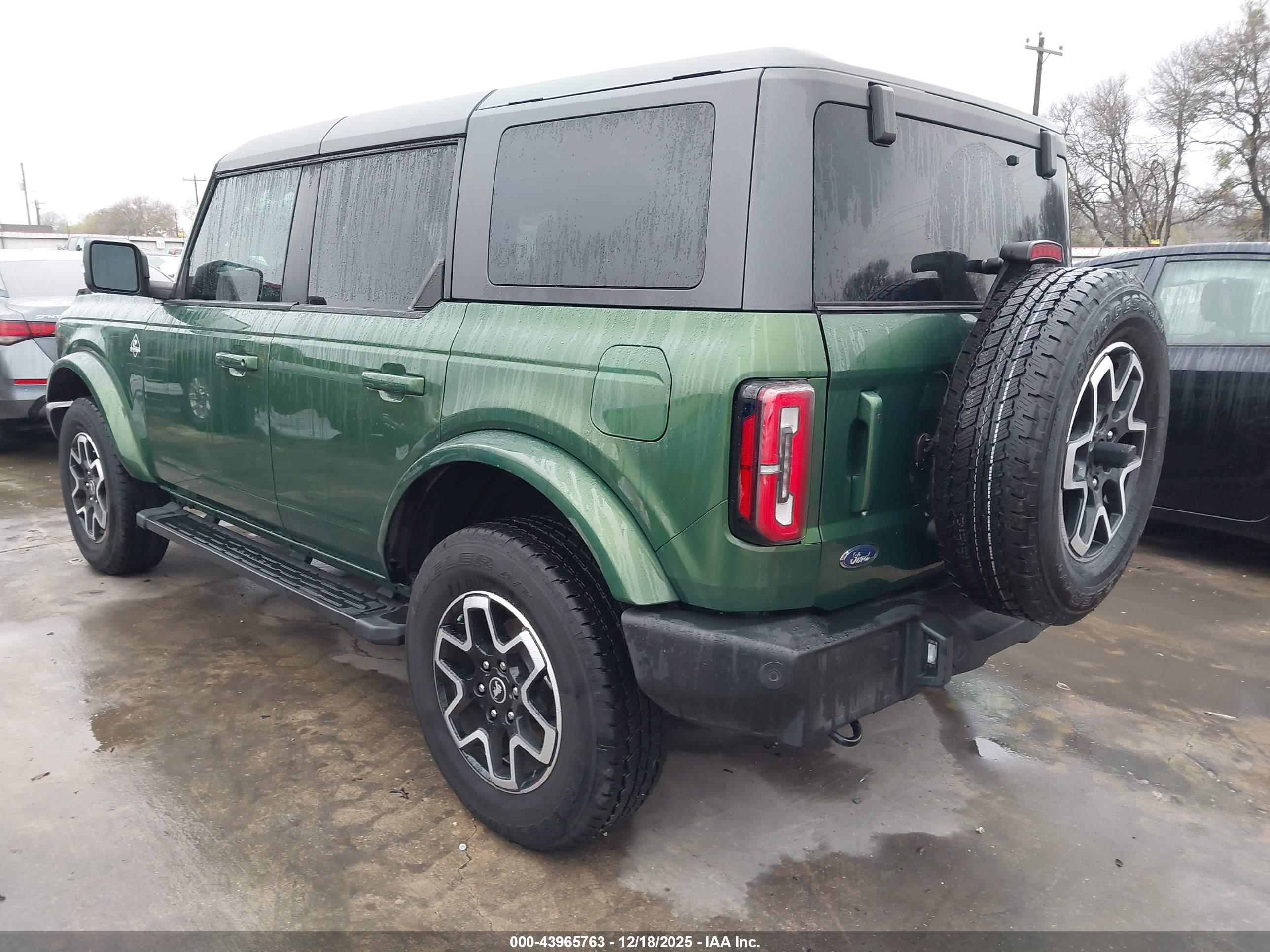 FORD BRONCO image 3