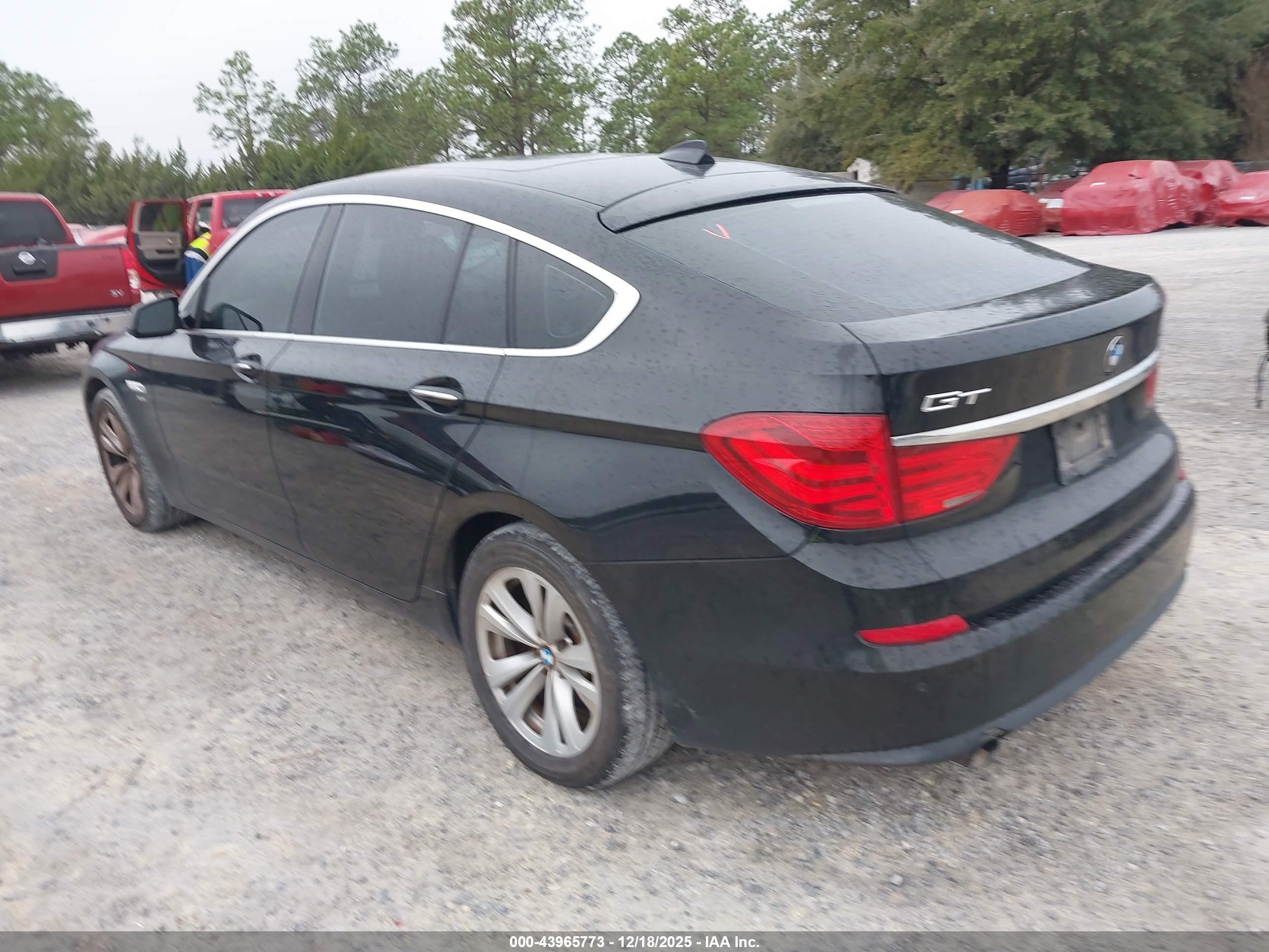 BMW 535I image 3
