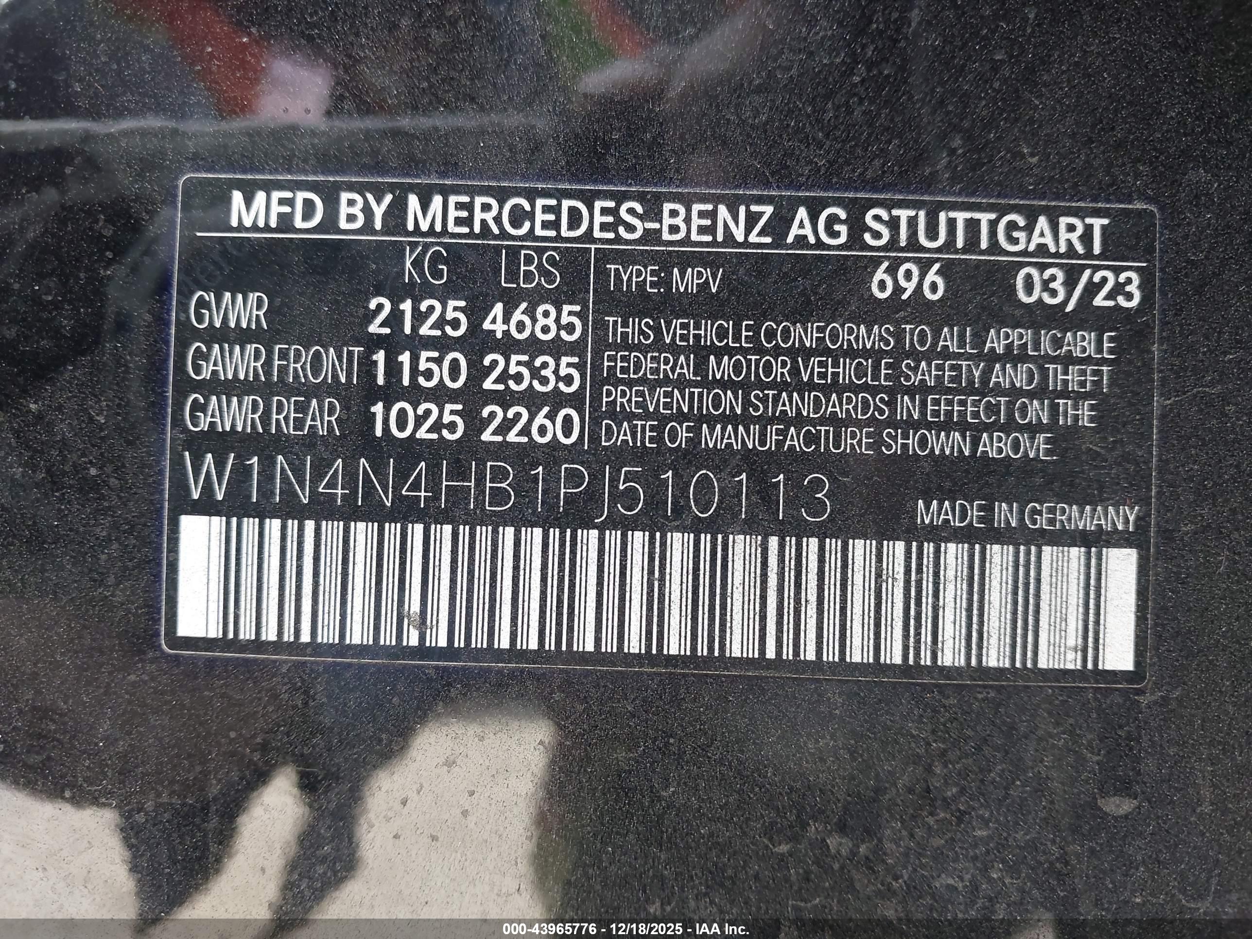 MERCEDES-BENZ GLA image 9