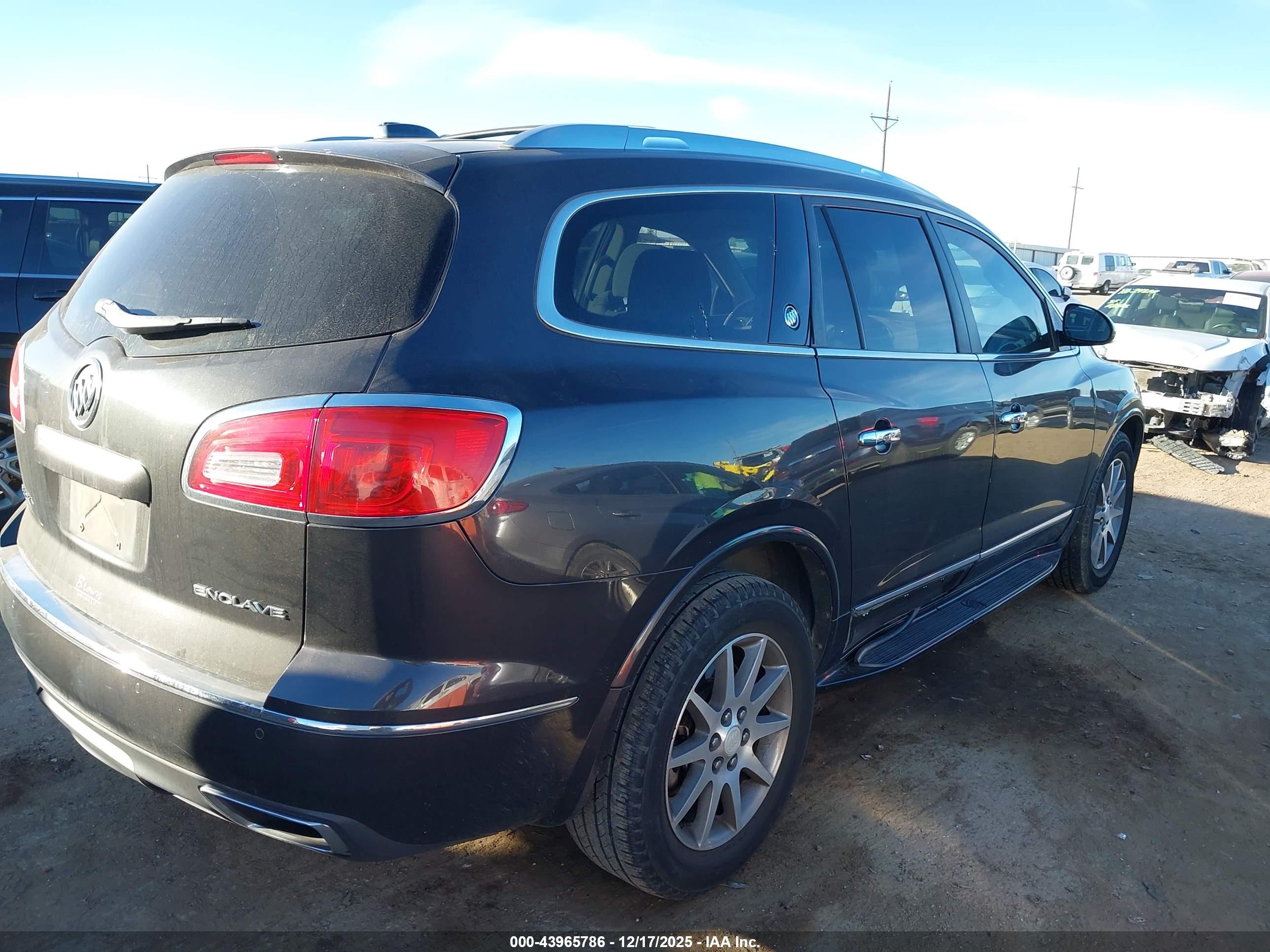 BUICK ENCLAVE image 4
