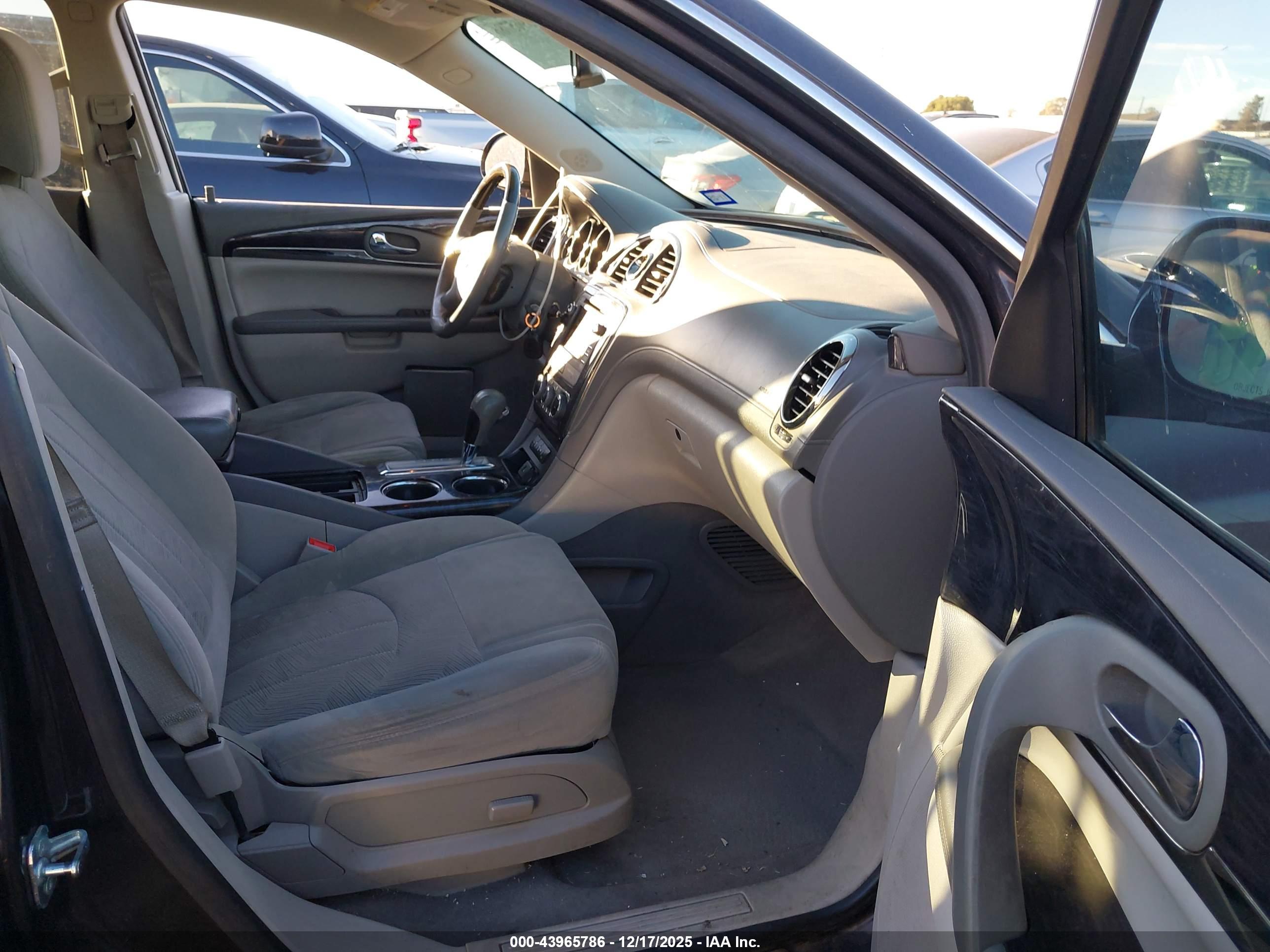BUICK ENCLAVE image 5
