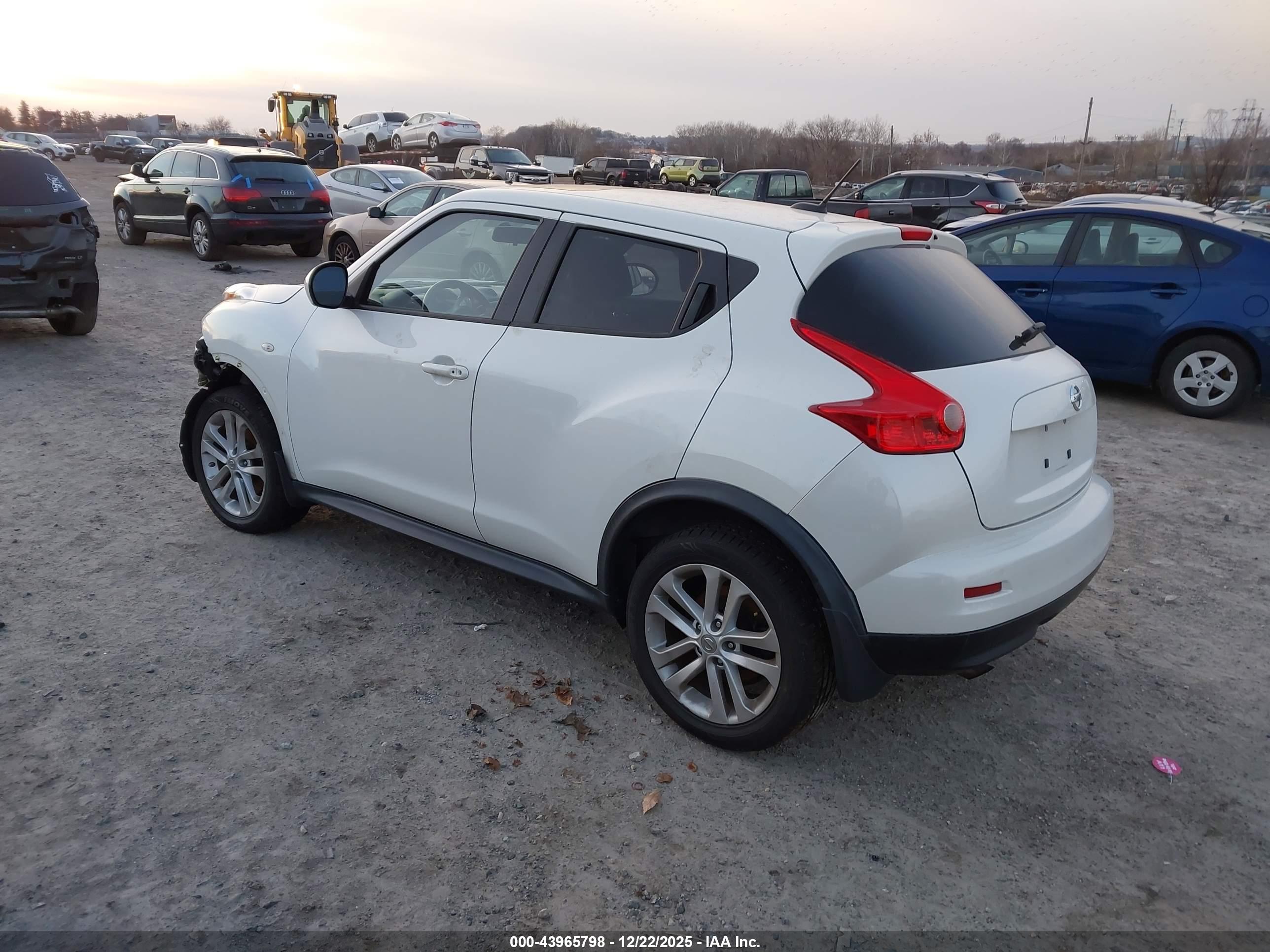 NISSAN JUKE image 3