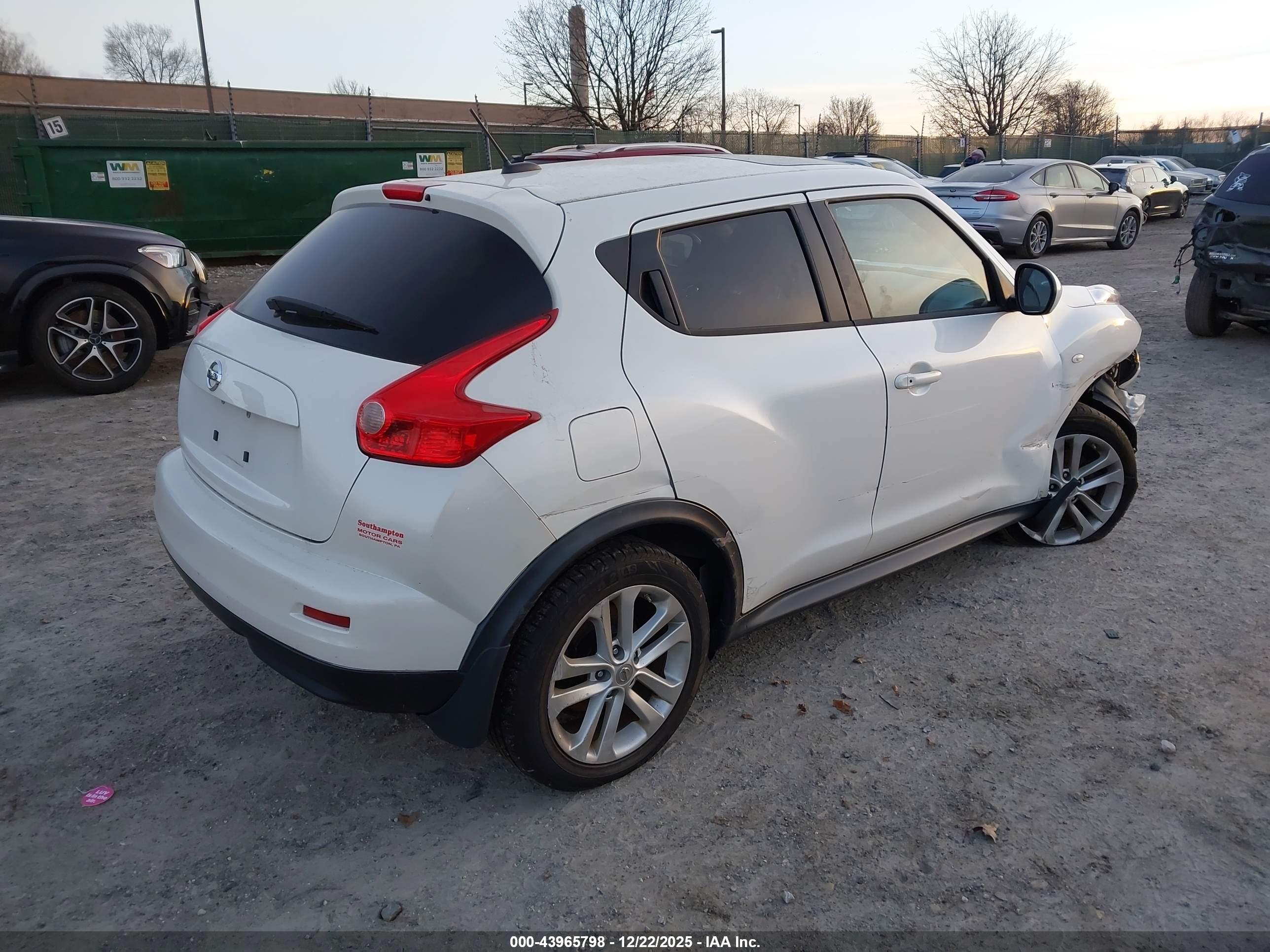NISSAN JUKE image 4