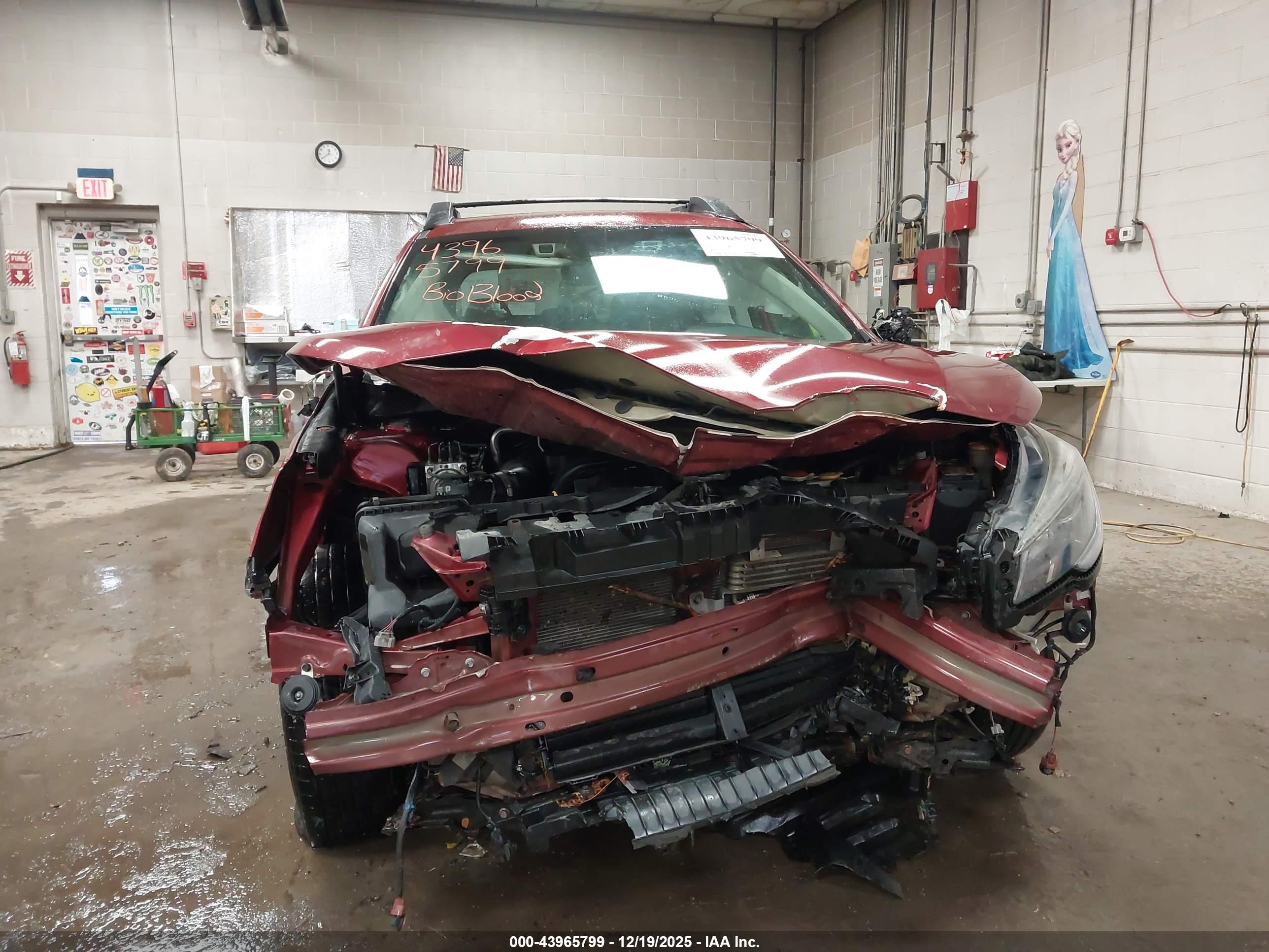 SUBARU OUTBACK image 6