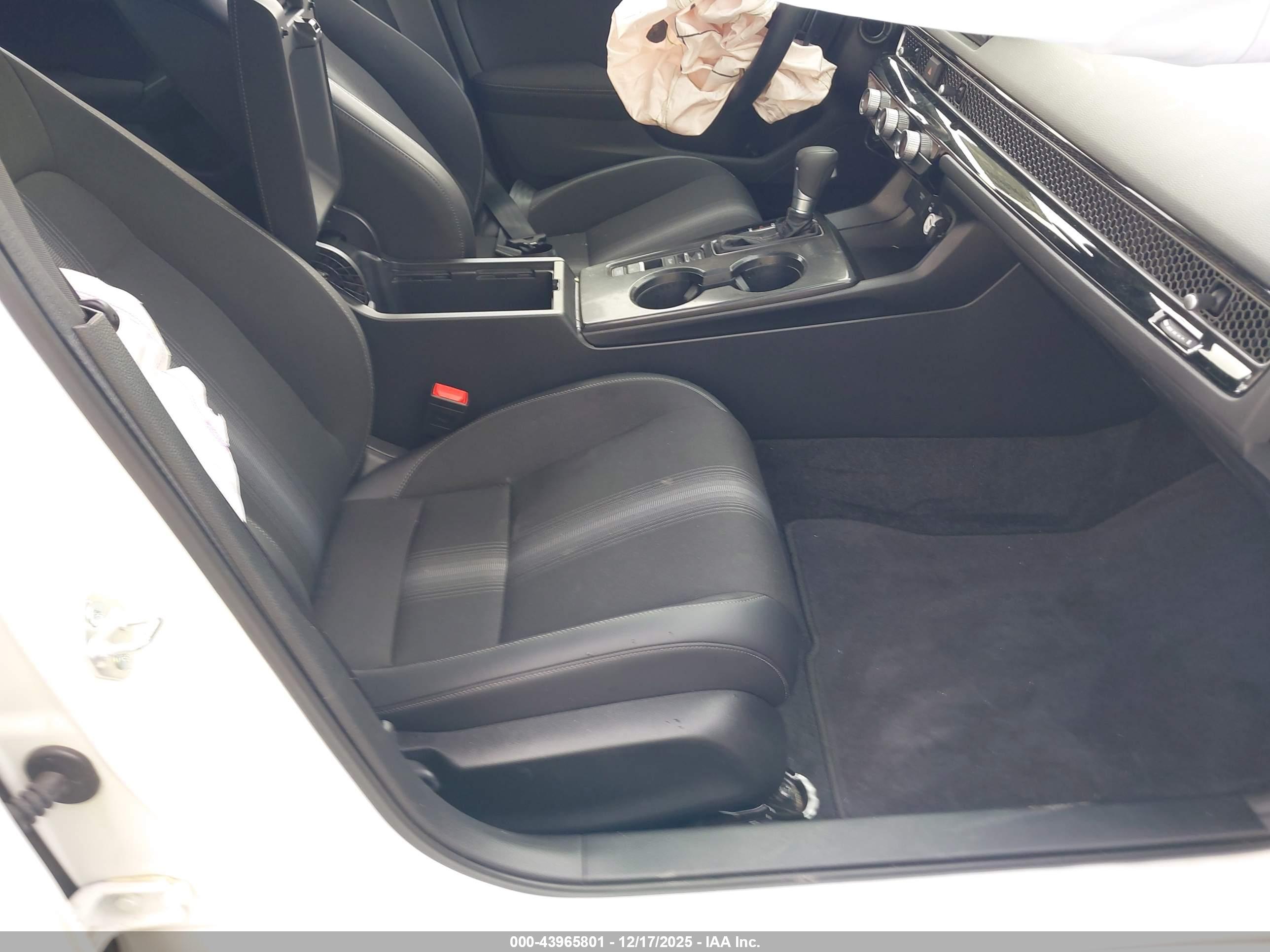 HONDA CIVIC image 5