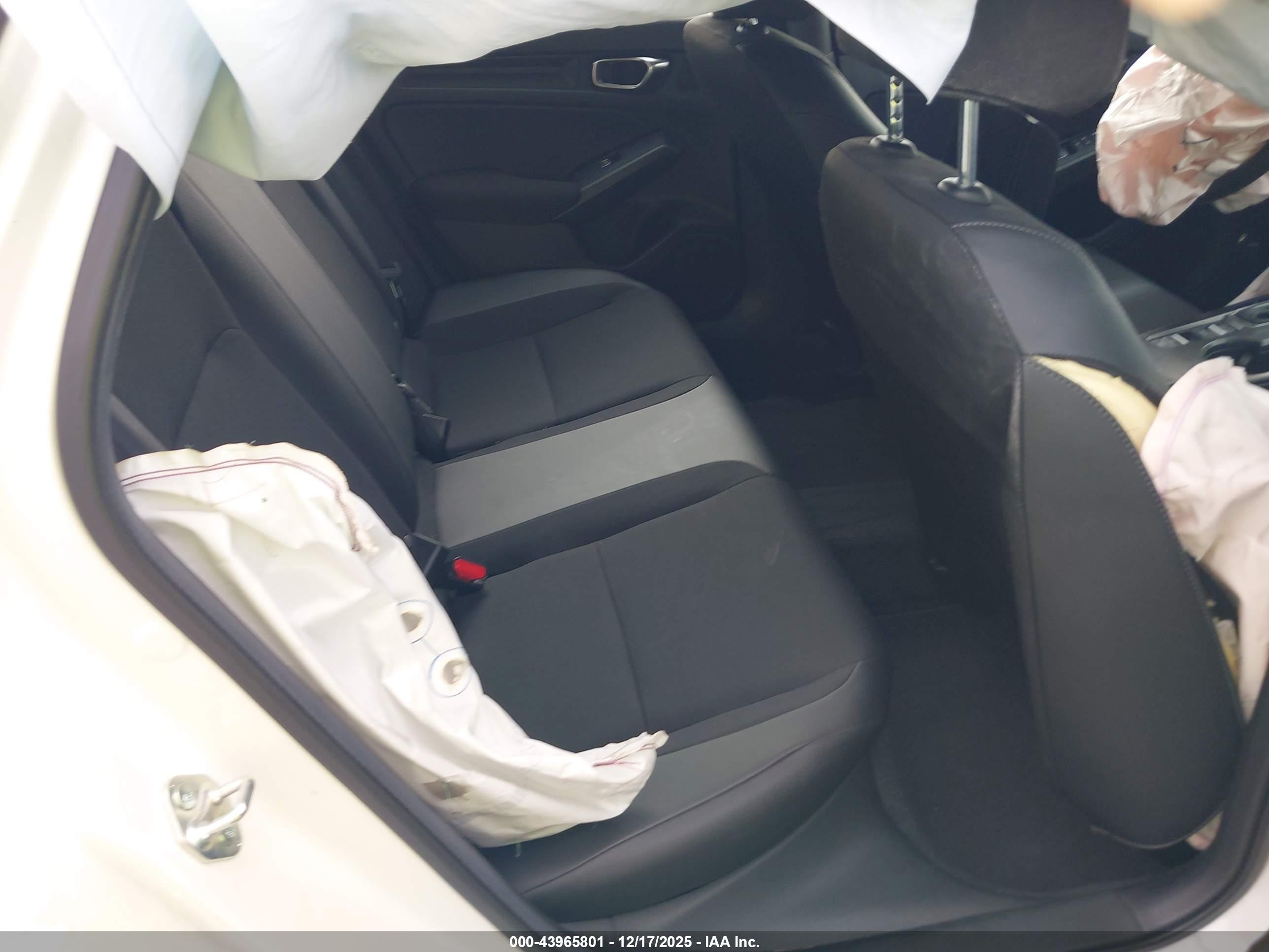 HONDA CIVIC image 8