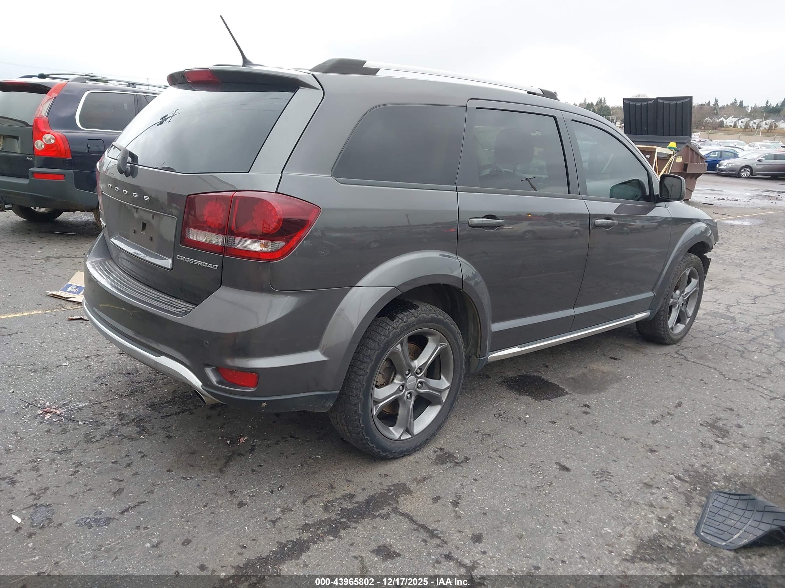 DODGE JOURNEY image 4