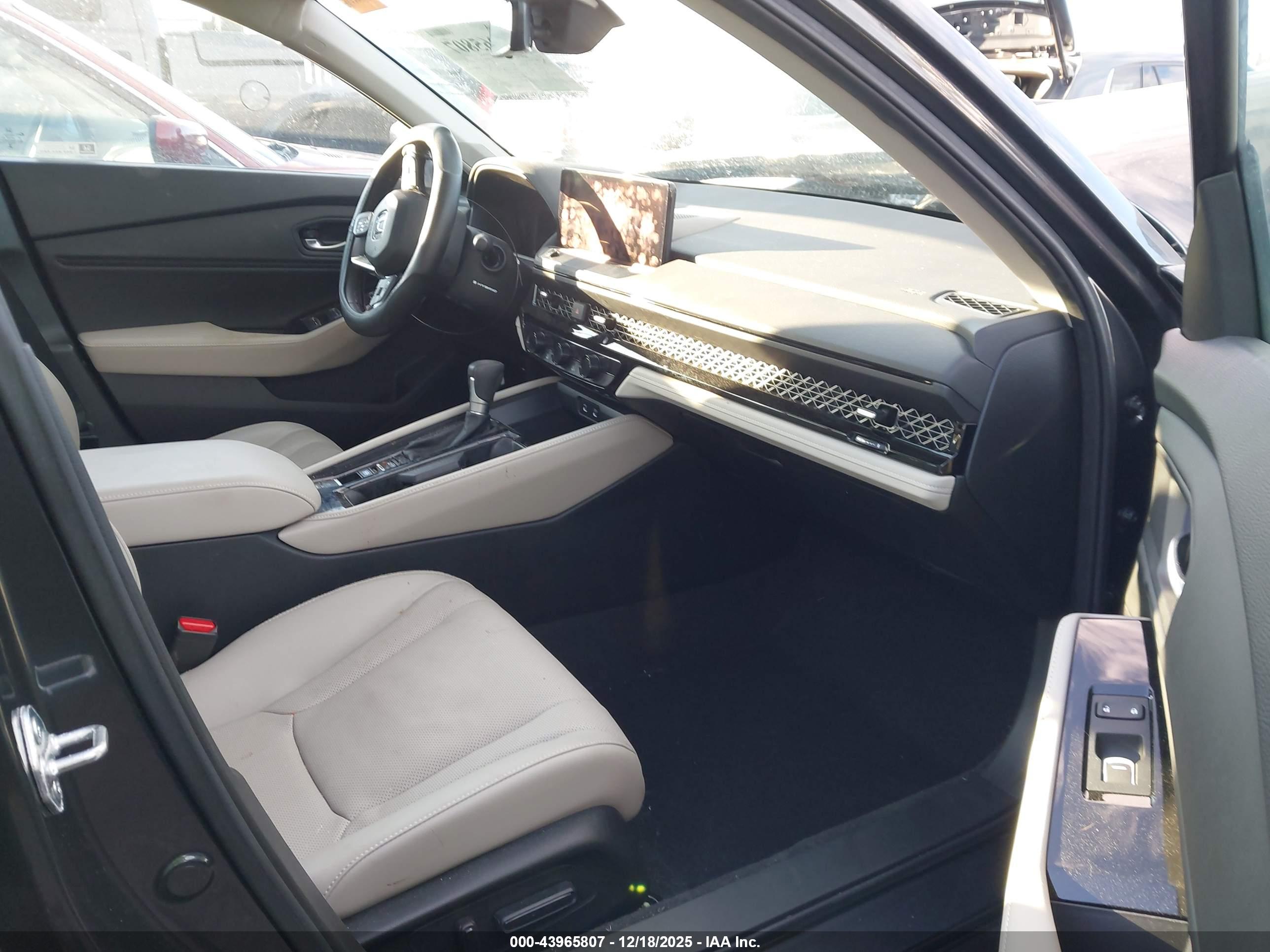 HONDA ACCORD image 5
