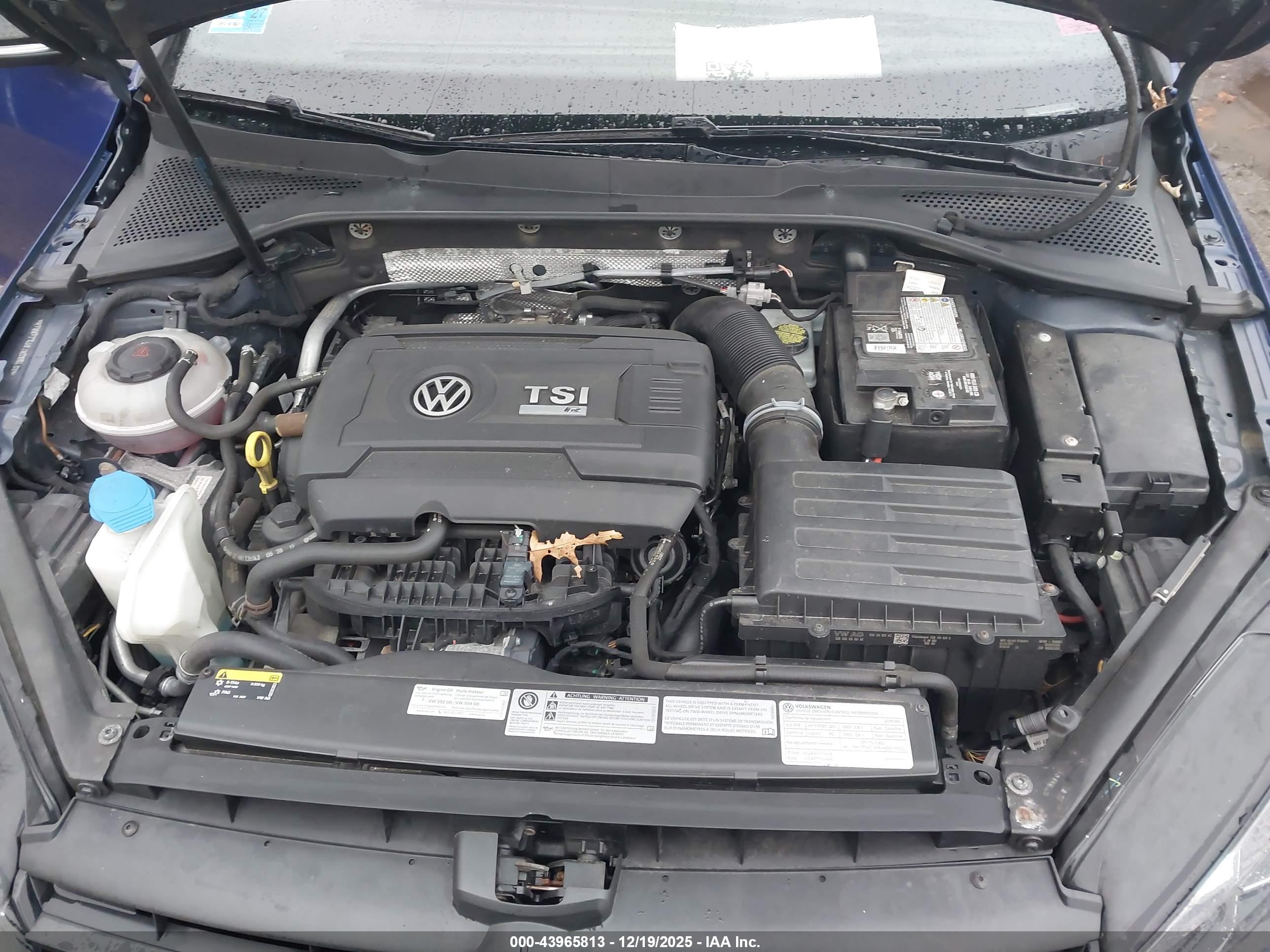 VOLKSWAGEN GOLF image 10
