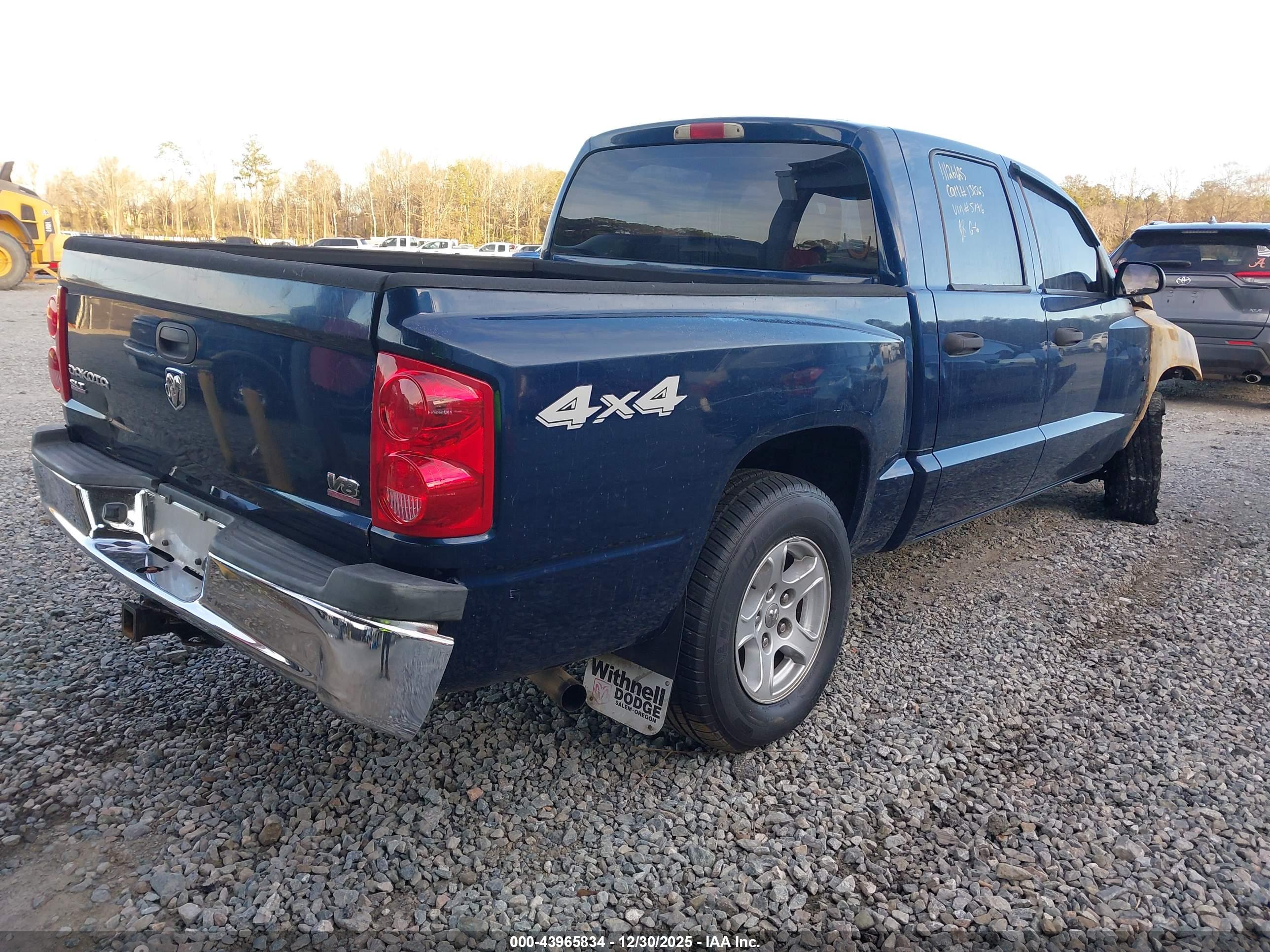 DODGE DAKOTA image 4