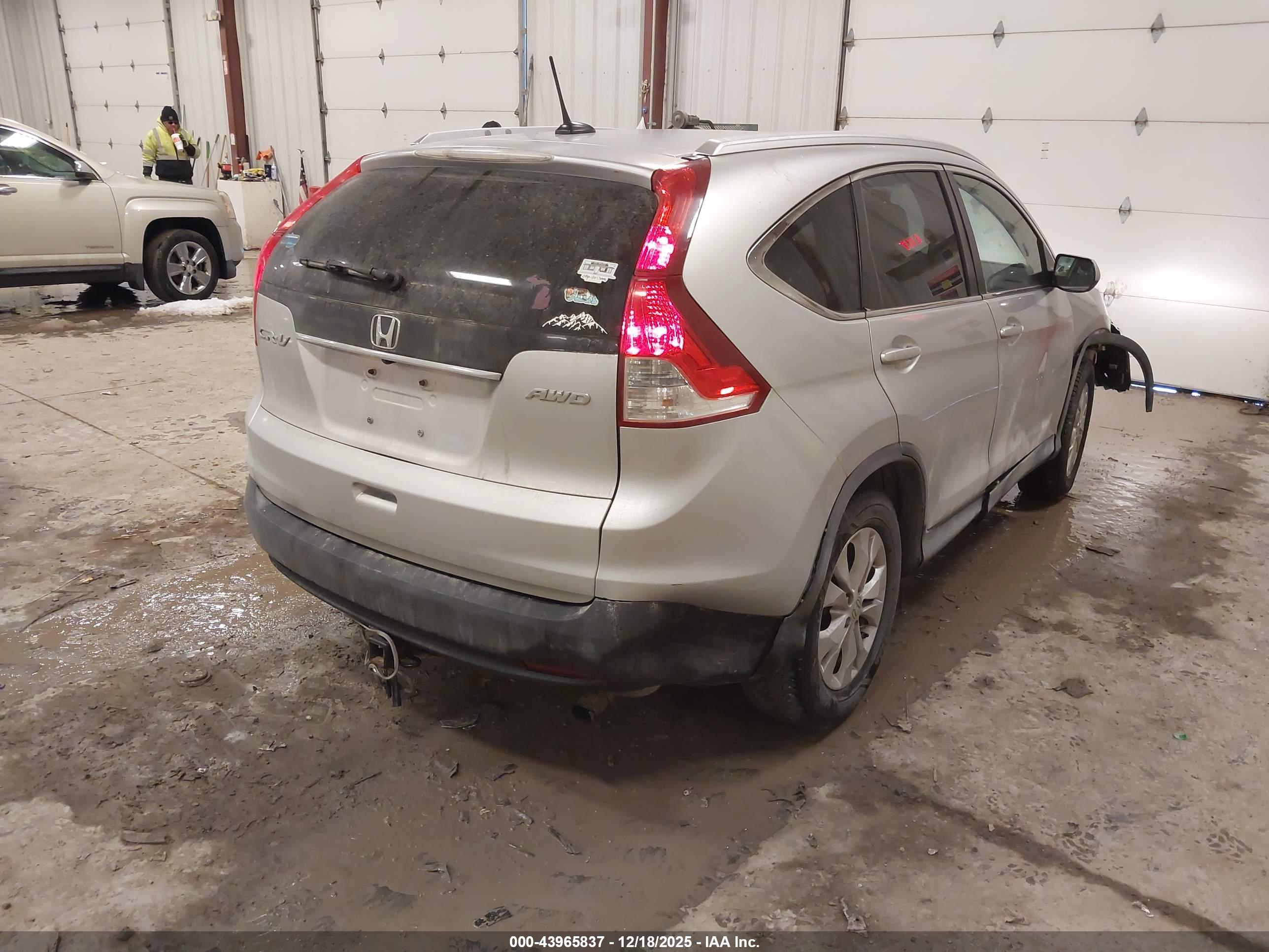 HONDA CR-V image 4