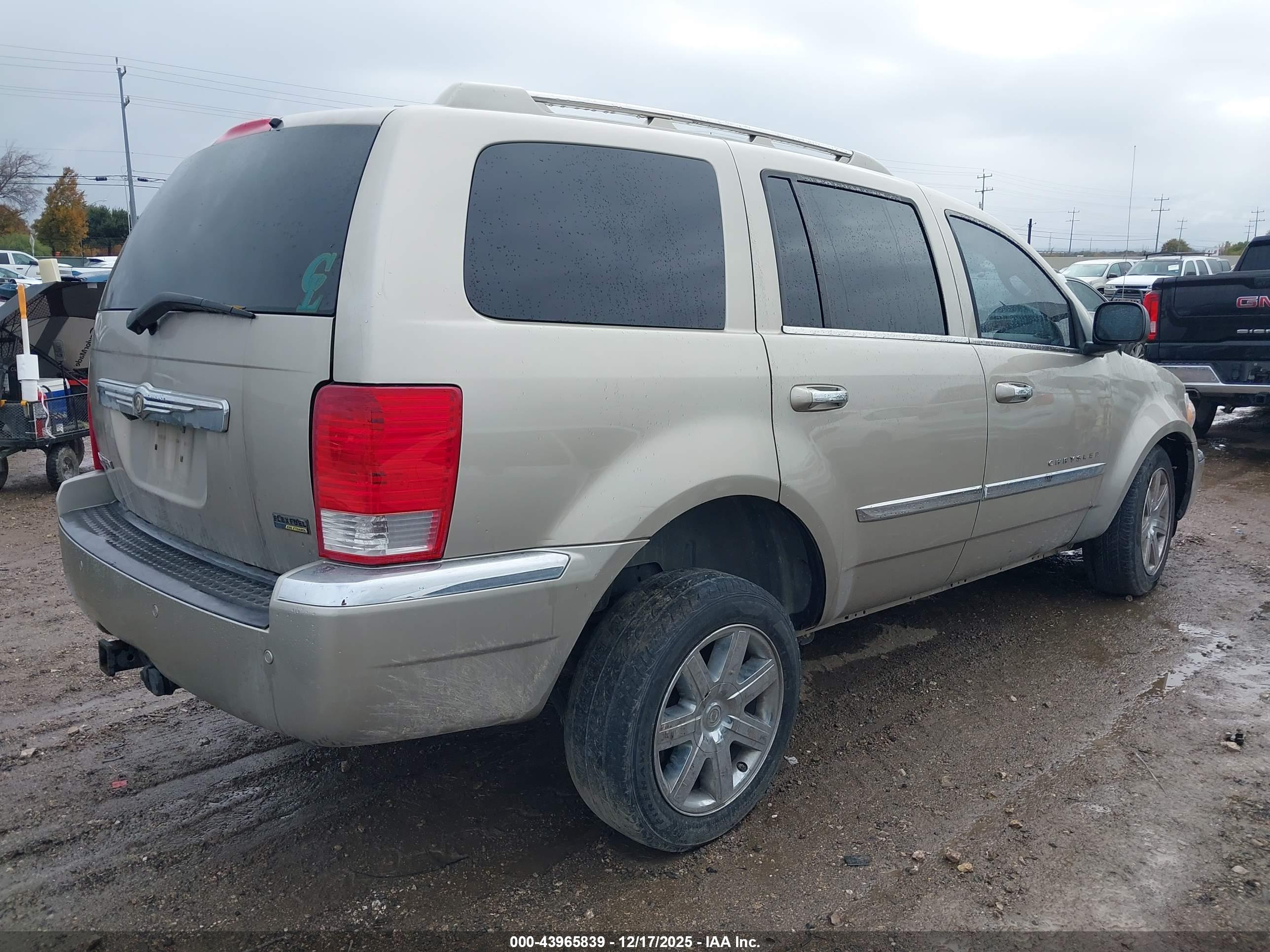 CHRYSLER ASPEN image 4