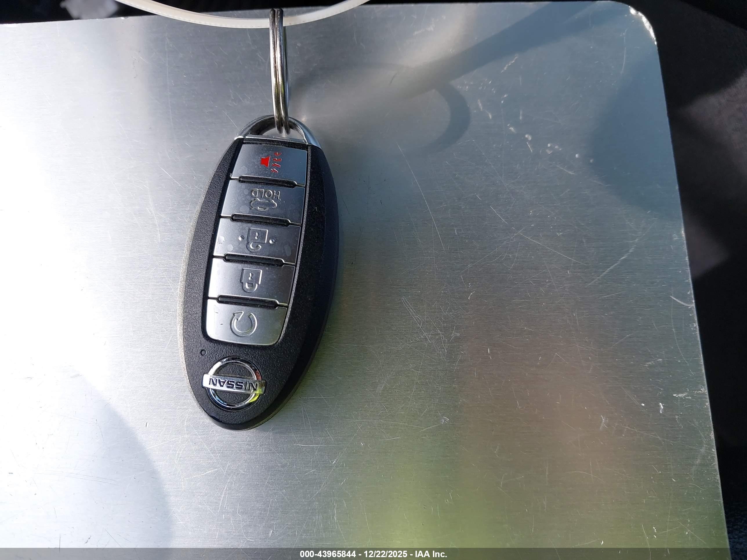 NISSAN ALTIMA image 11