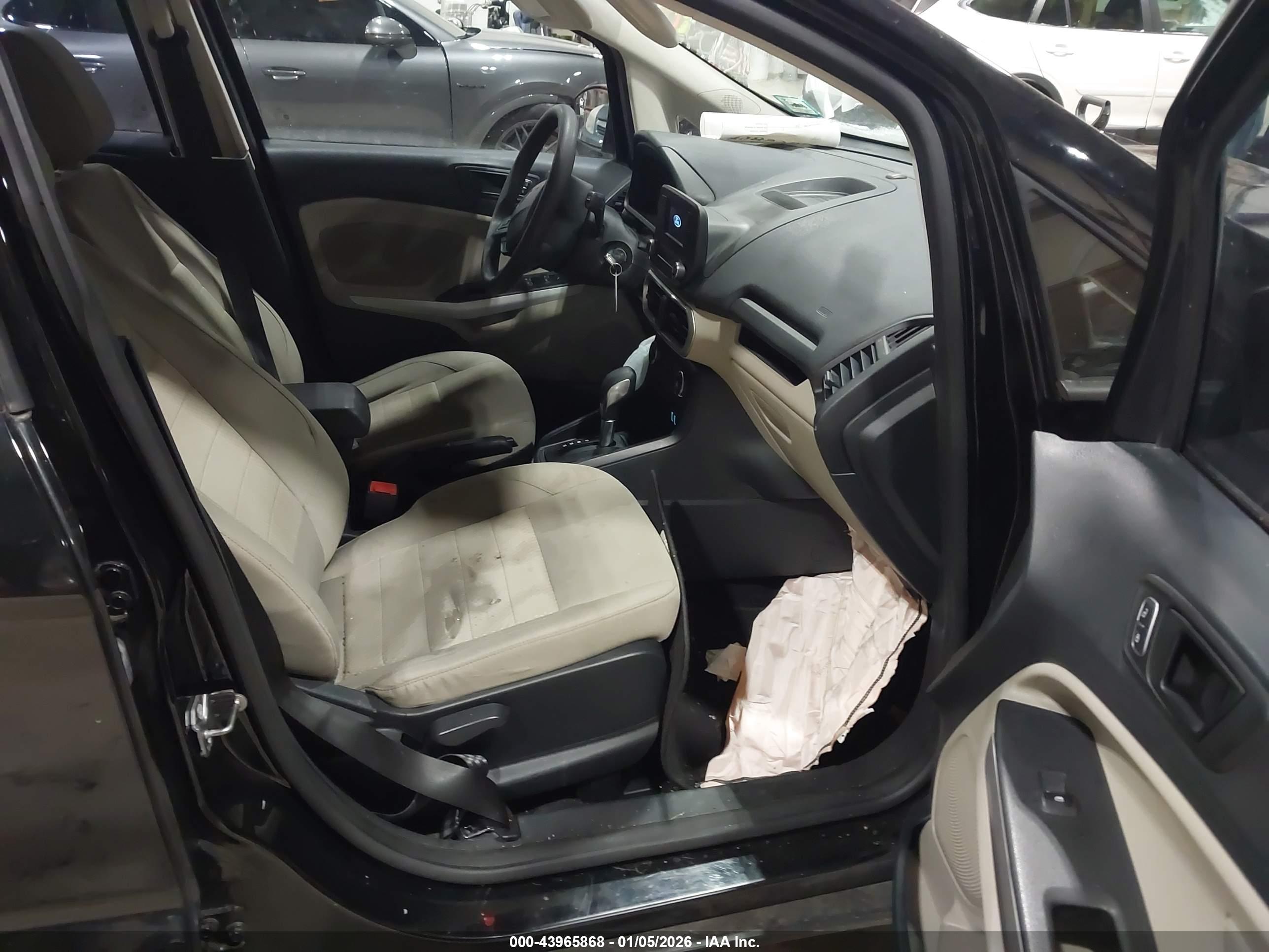FORD ECOSPORT image 5