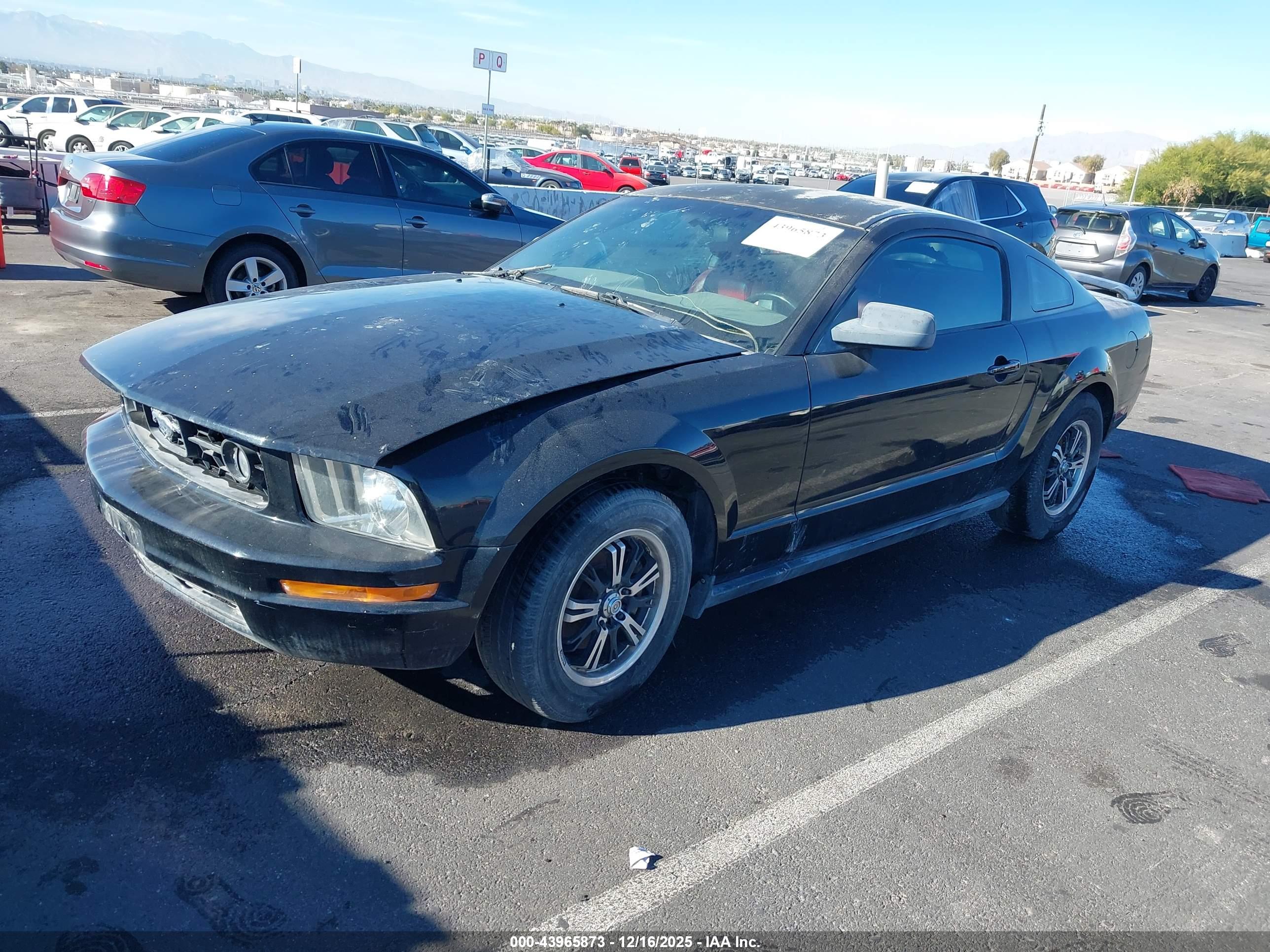 FORD MUSTANG image 2