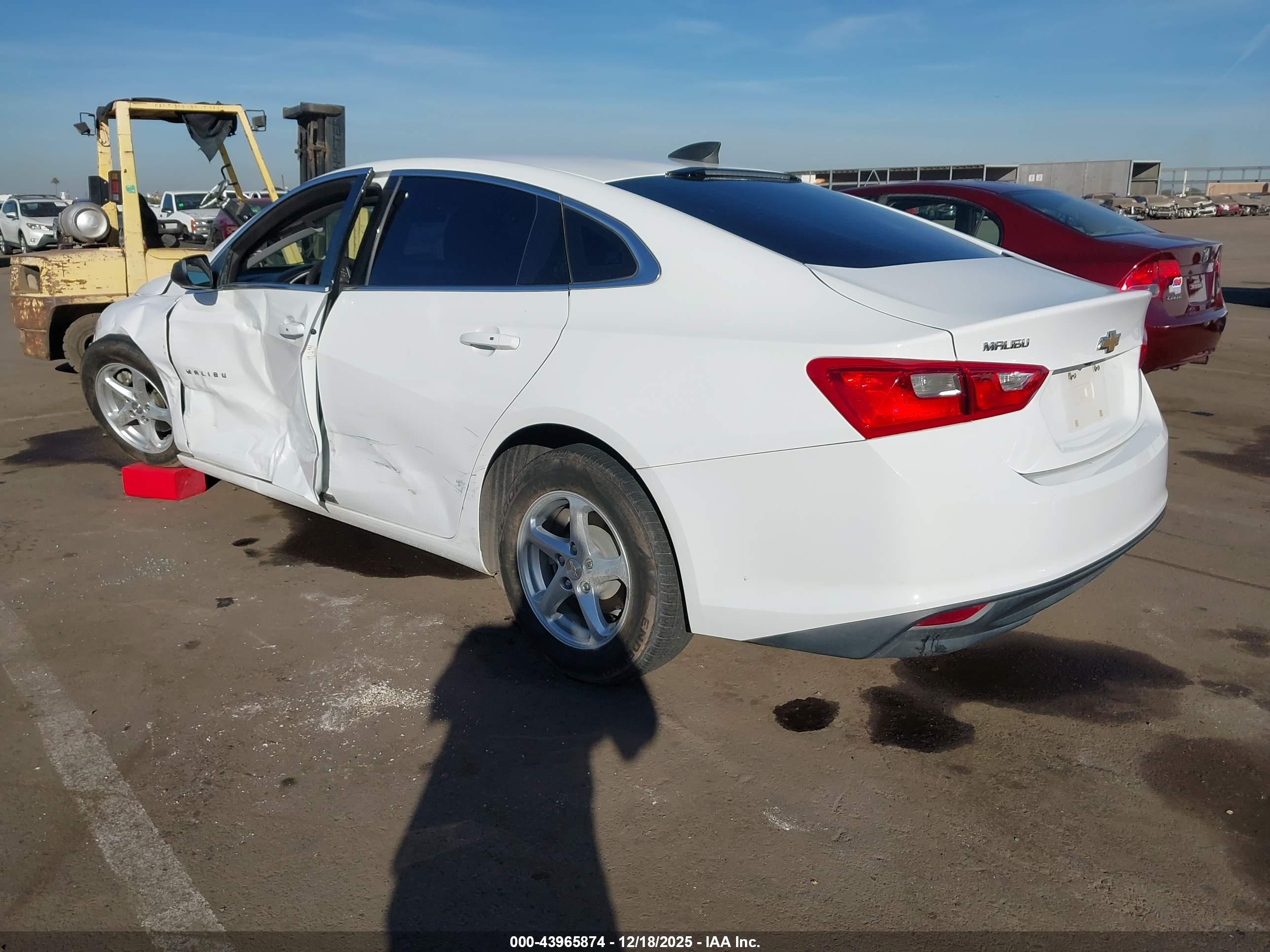 CHEVROLET MALIBU image 3