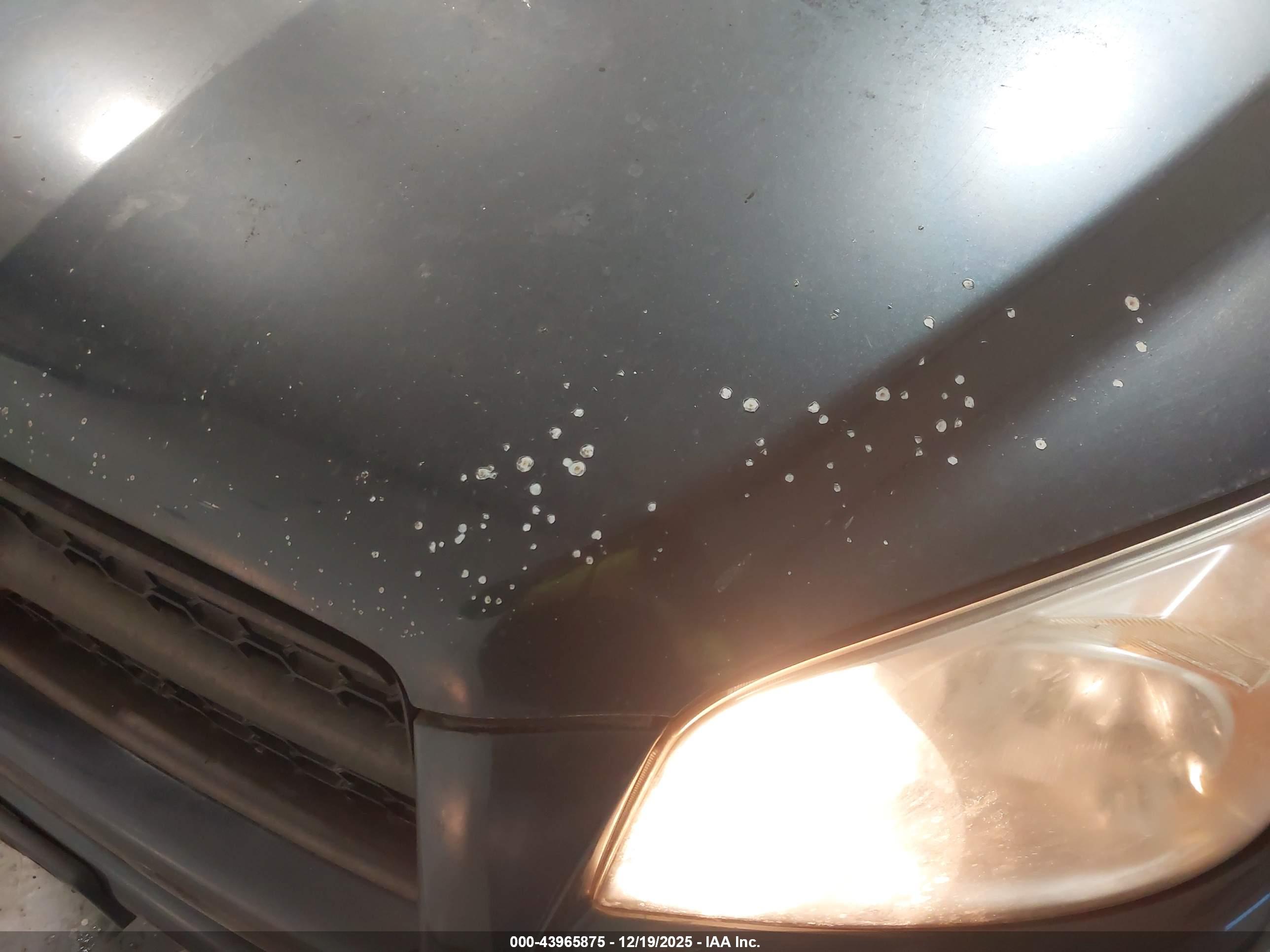 TOYOTA RAV4 image 6