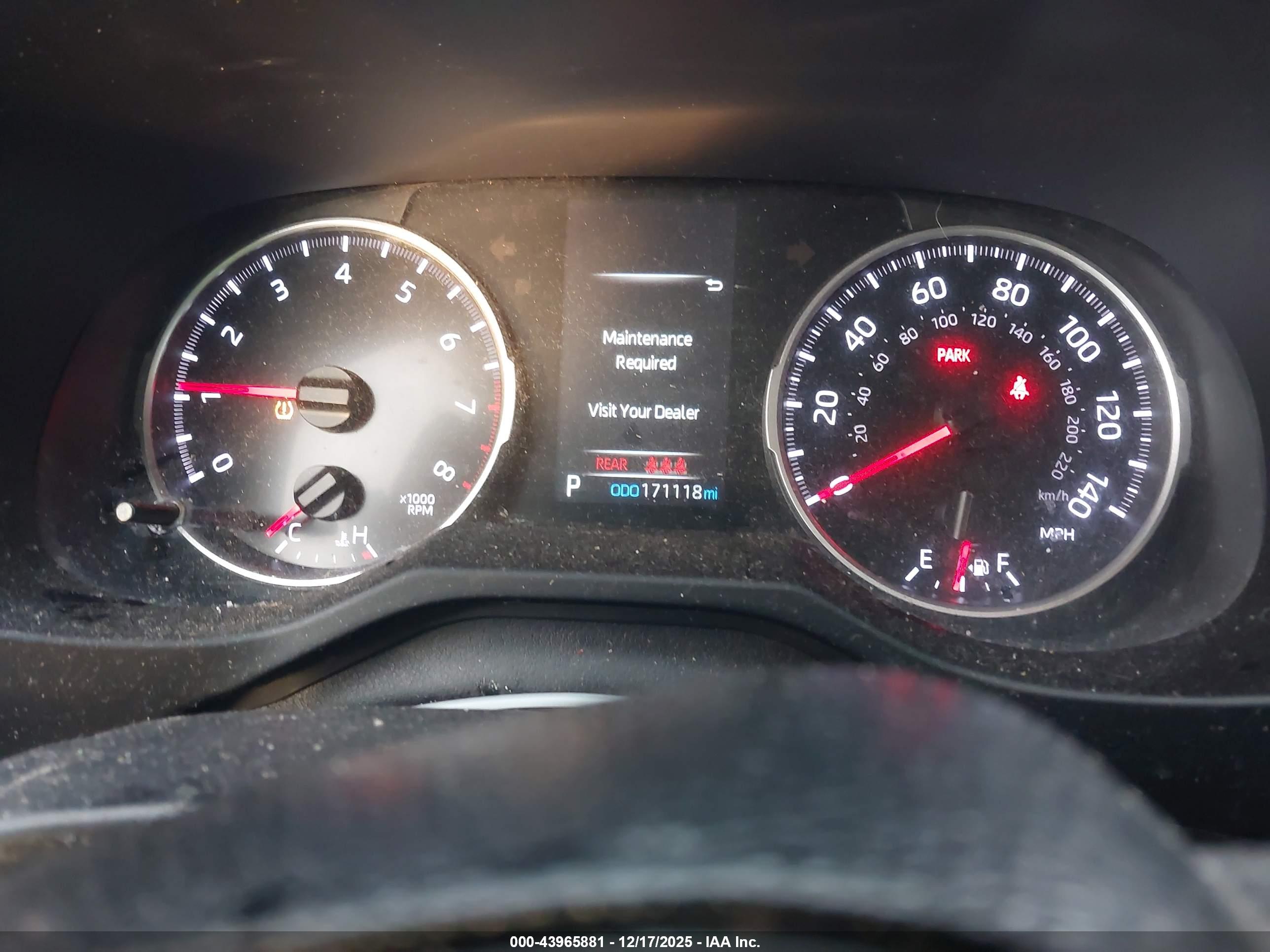 TOYOTA RAV4 image 7