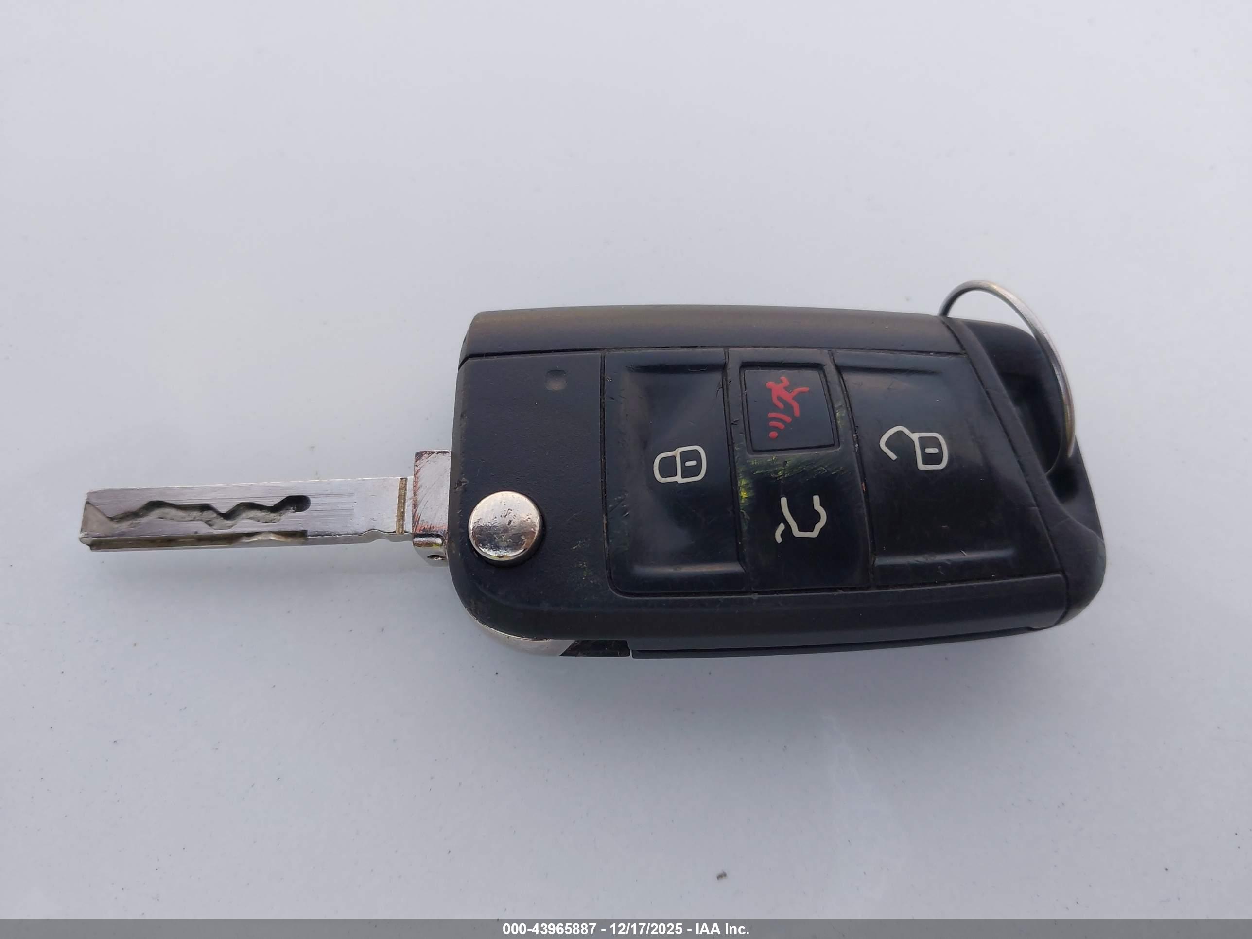 VOLKSWAGEN JETTA image 11