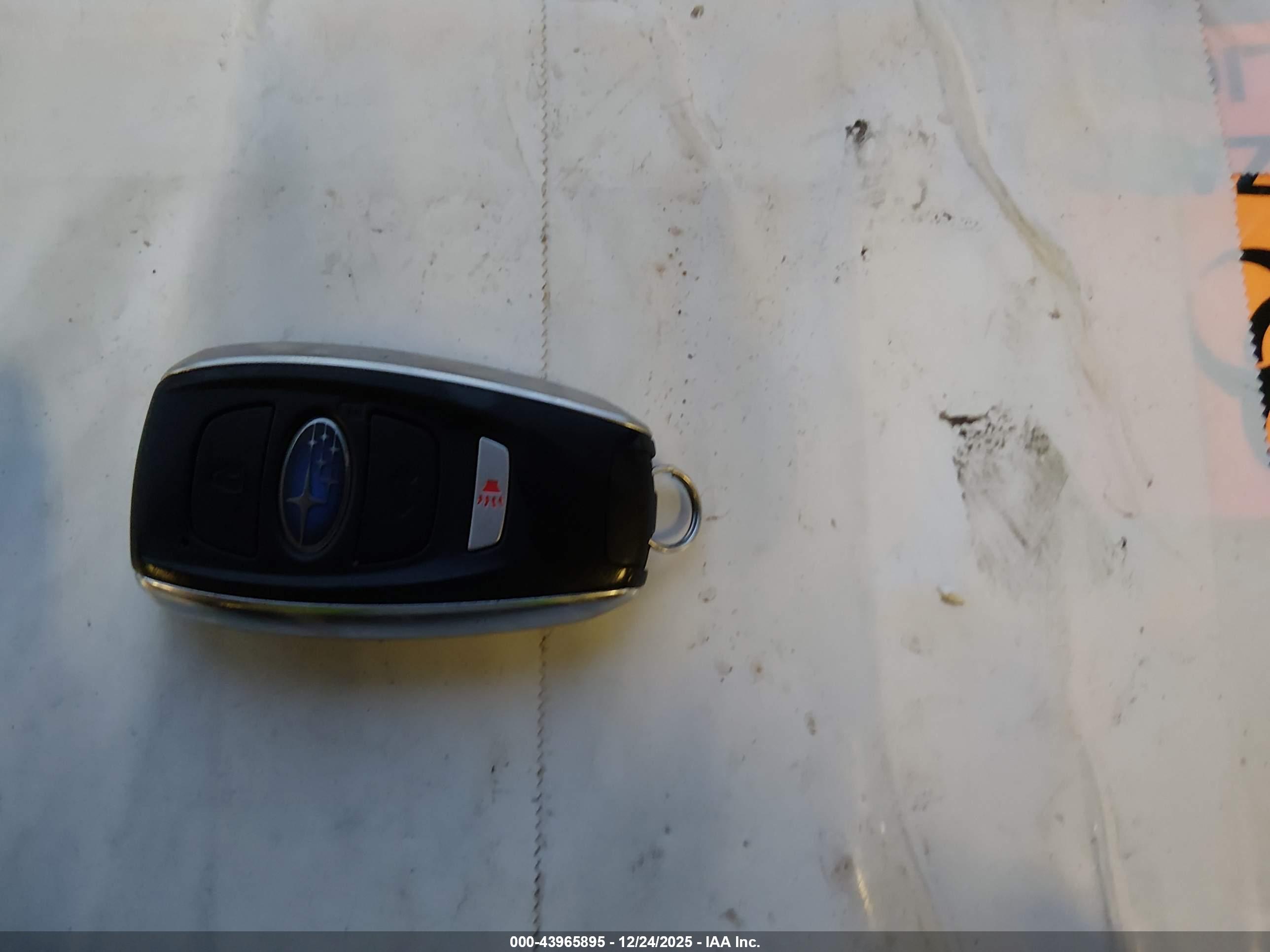 SUBARU ASCENT image 11