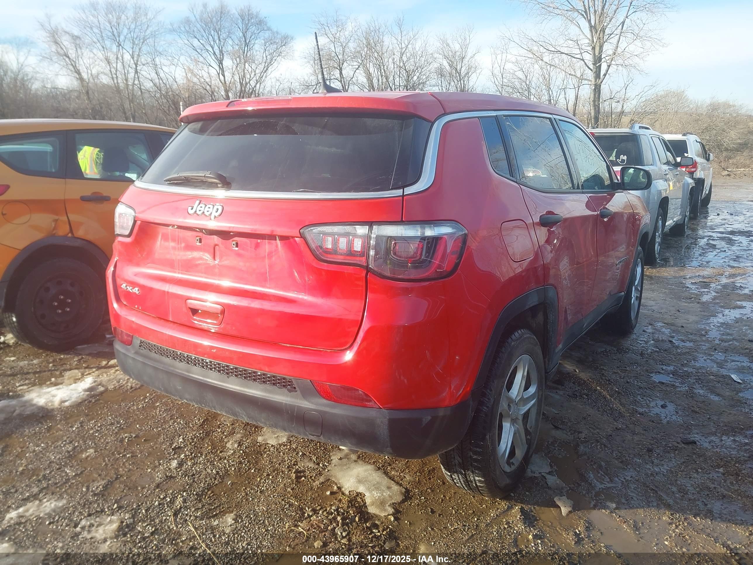 JEEP COMPASS image 4